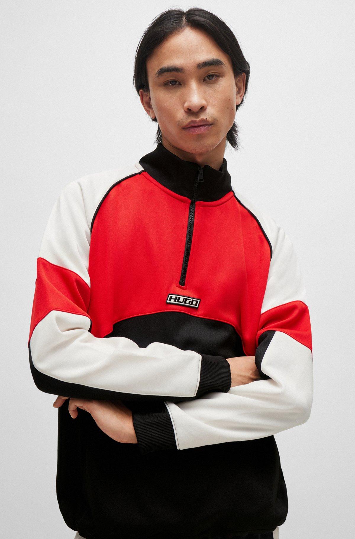 Color-blocked sweatshirt with racing-inspired logo badge Product Image