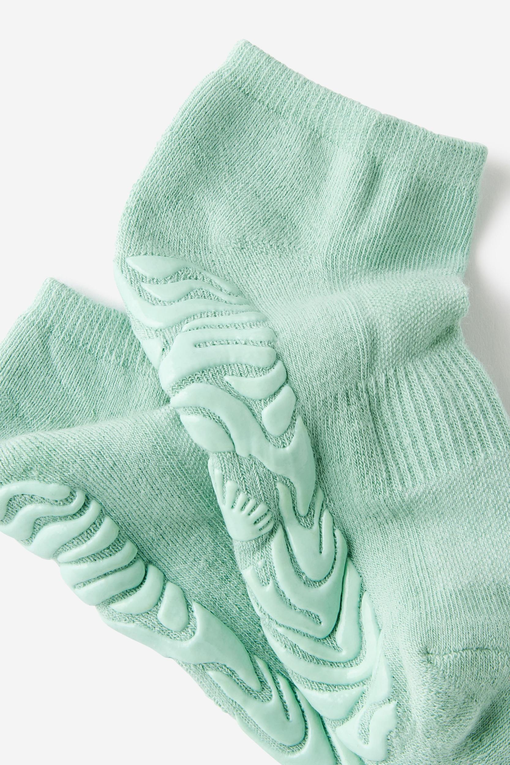 Performance Studio Sock Product Image