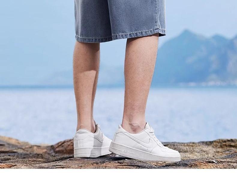 Mid Rise Washed Denim Shorts Product Image