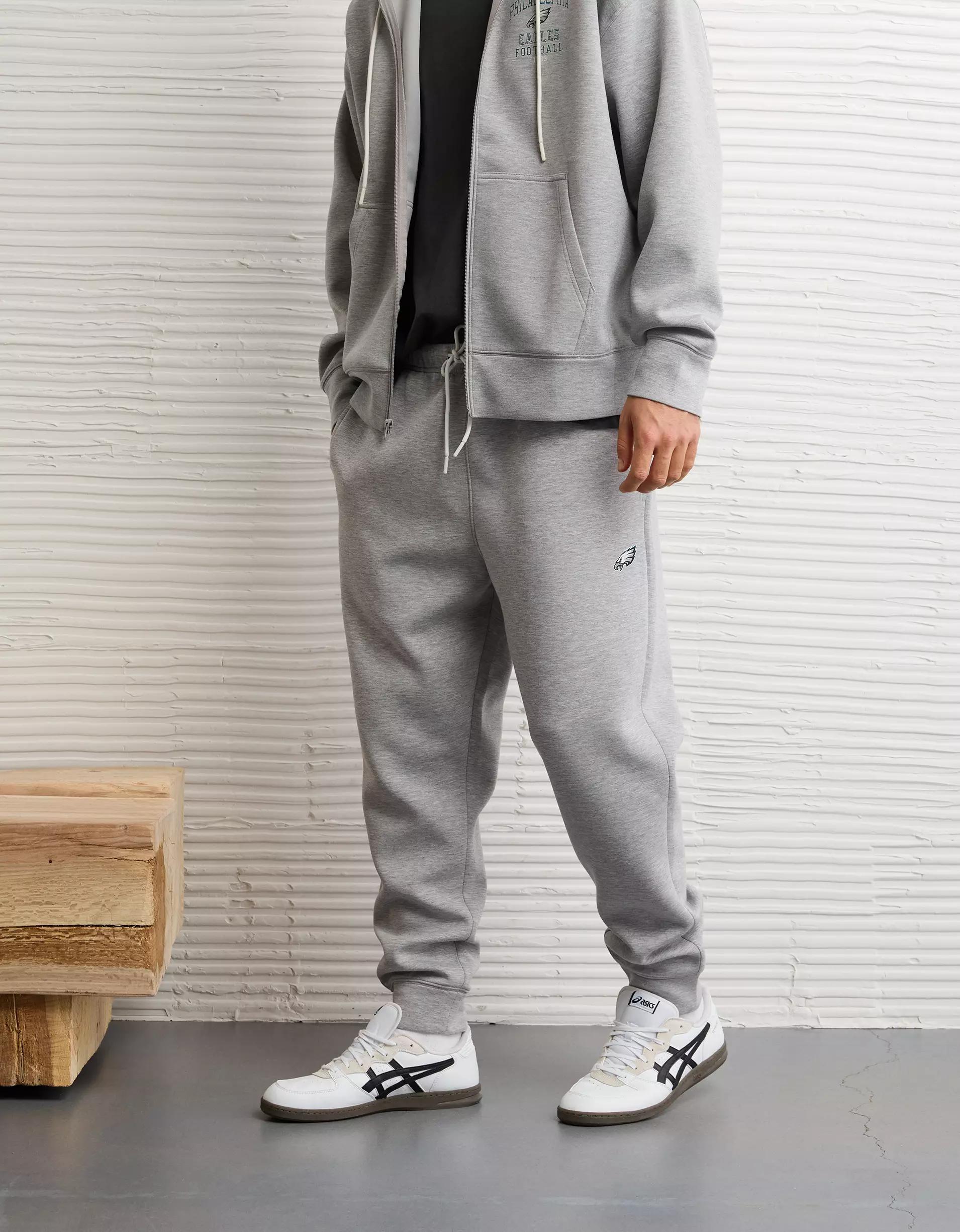 AE 24/7 NFL Philadelphia Eagles Graphic Jogger Product Image