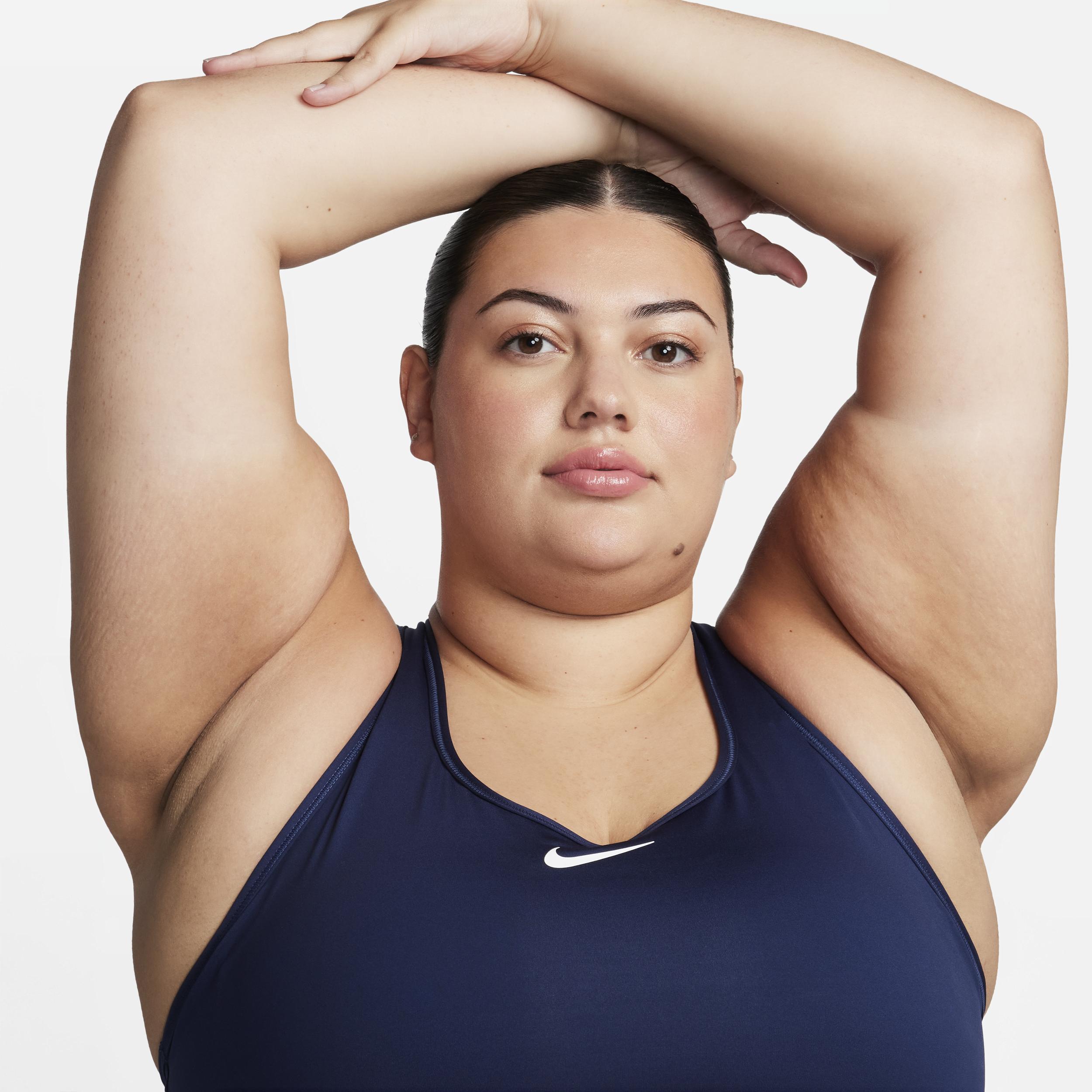 Nike Women's Swoosh Medium Support Padded Sports Bra (Plus Size) Product Image