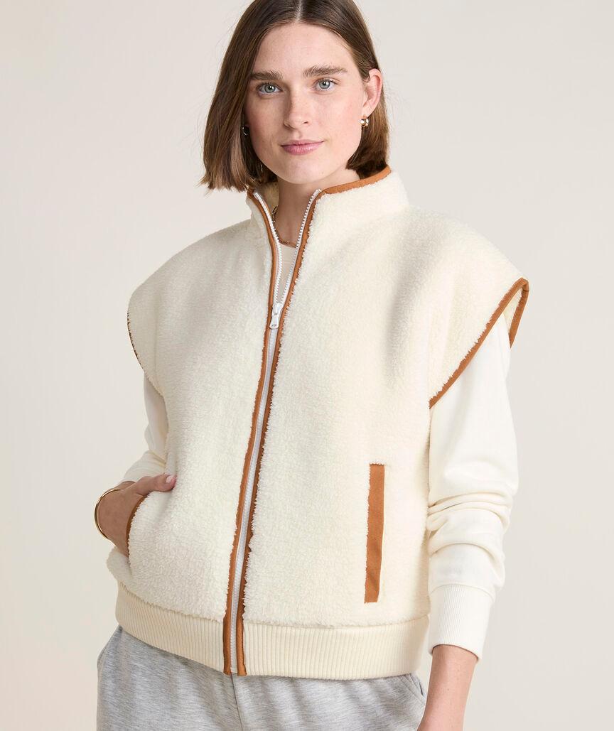Teddy Fleece Full-Zip Vest Product Image