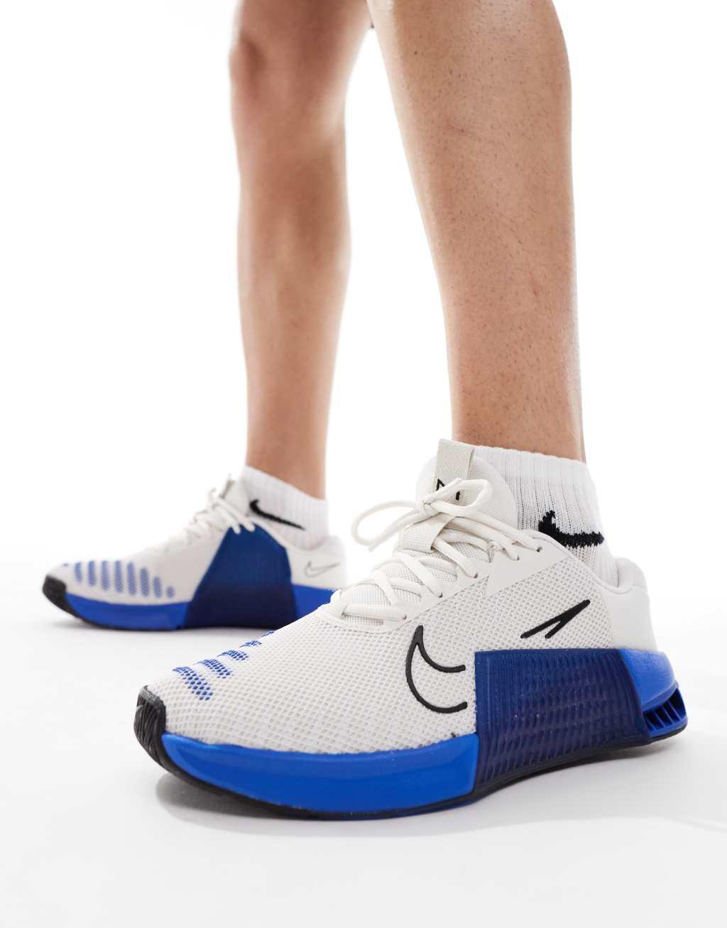 Nike Training Metcon 9 sneakers in white and blue Product Image