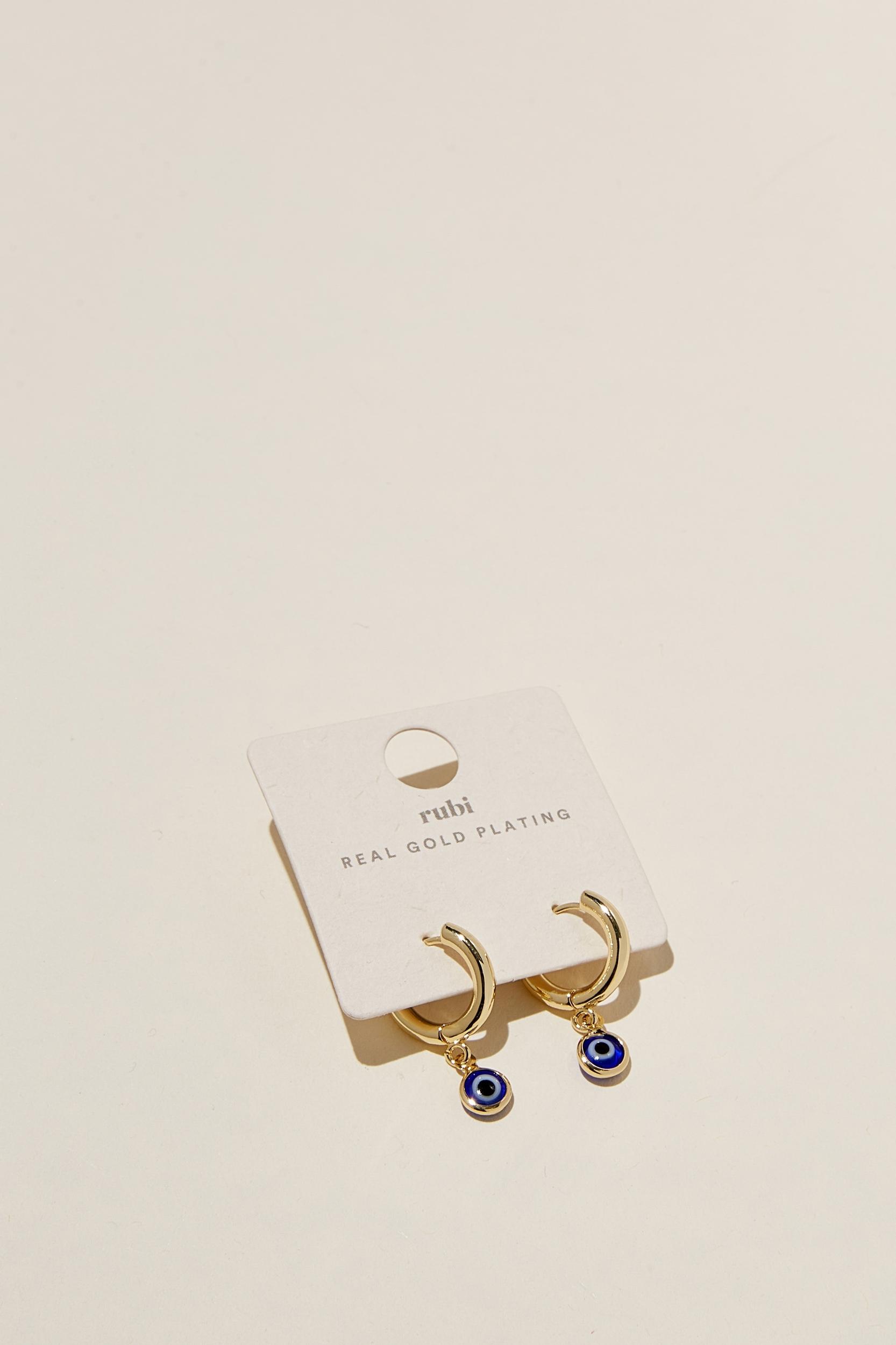 Huggie Hoop Earring Product Image