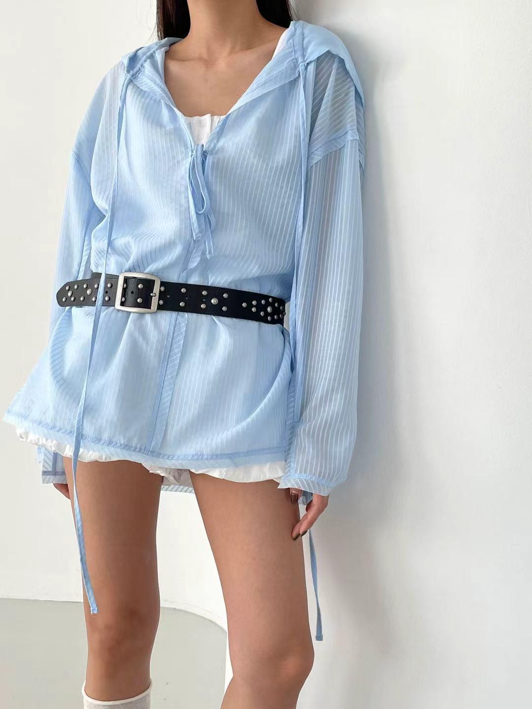 Hooded Blouse Product Image