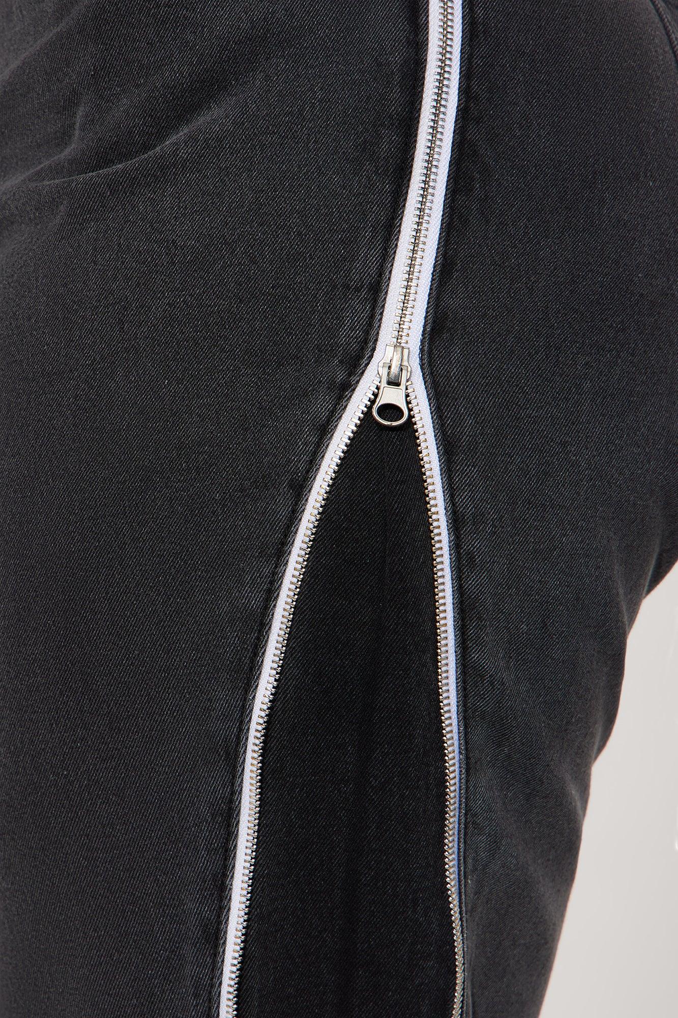 Zip It Up Straight Leg Jeans - Black Product Image