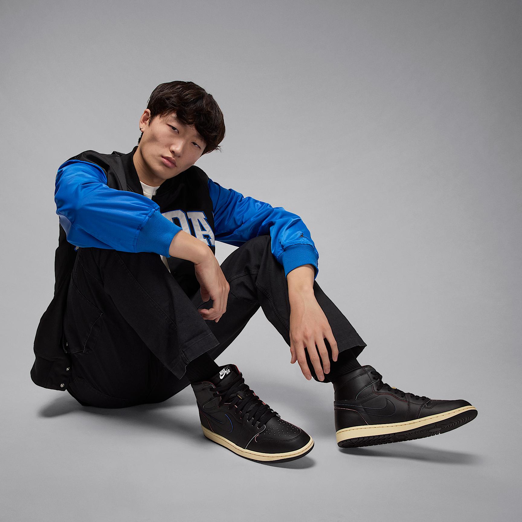 Air Jordan 1 Retro High OG Men's Shoes Product Image