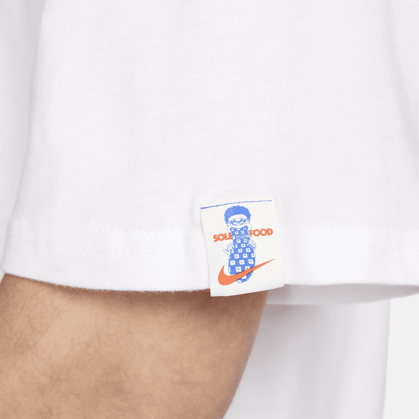 Men's Nike Sportswear Max90 T-Shirt Product Image