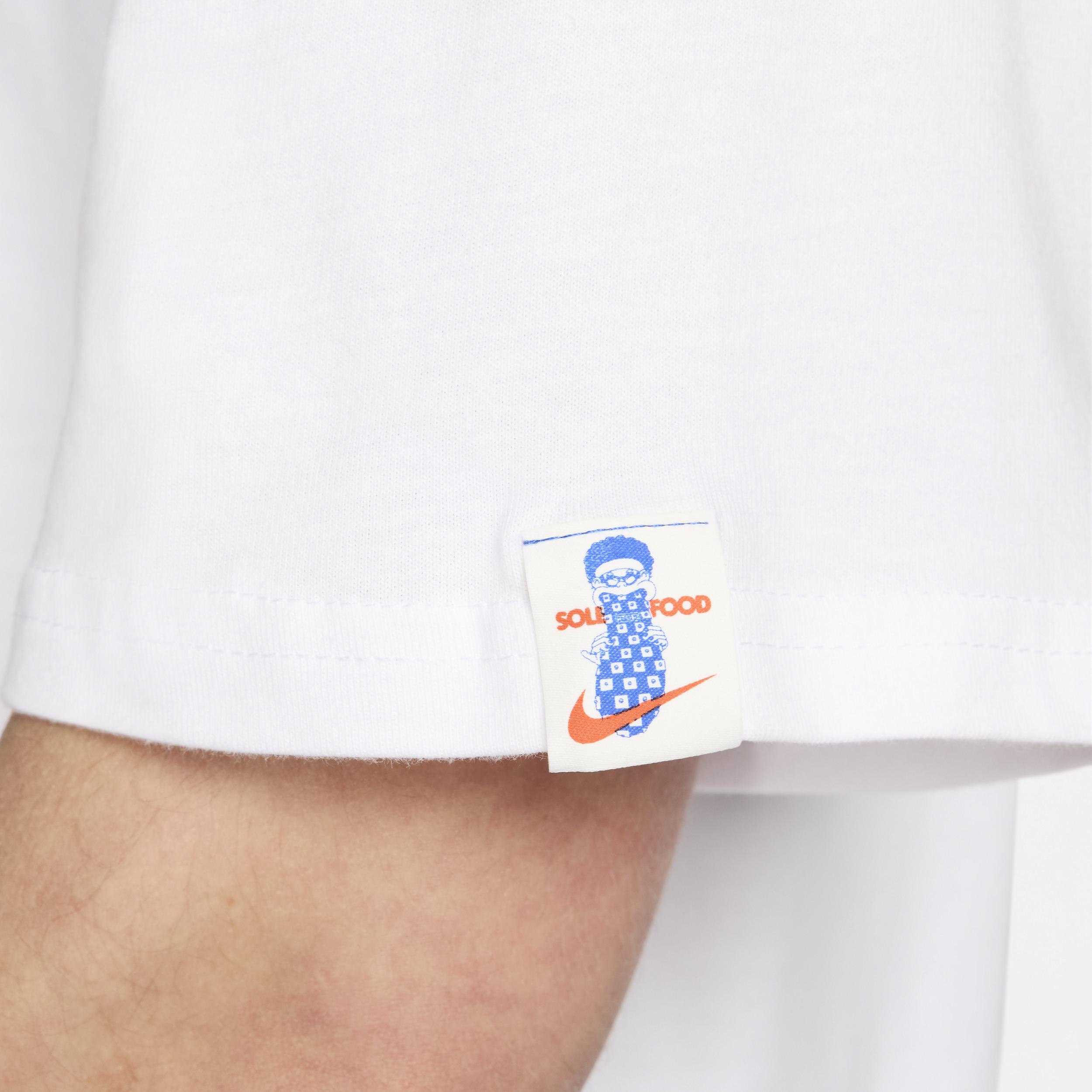 Men's Nike Sportswear Max90 T-Shirt Product Image