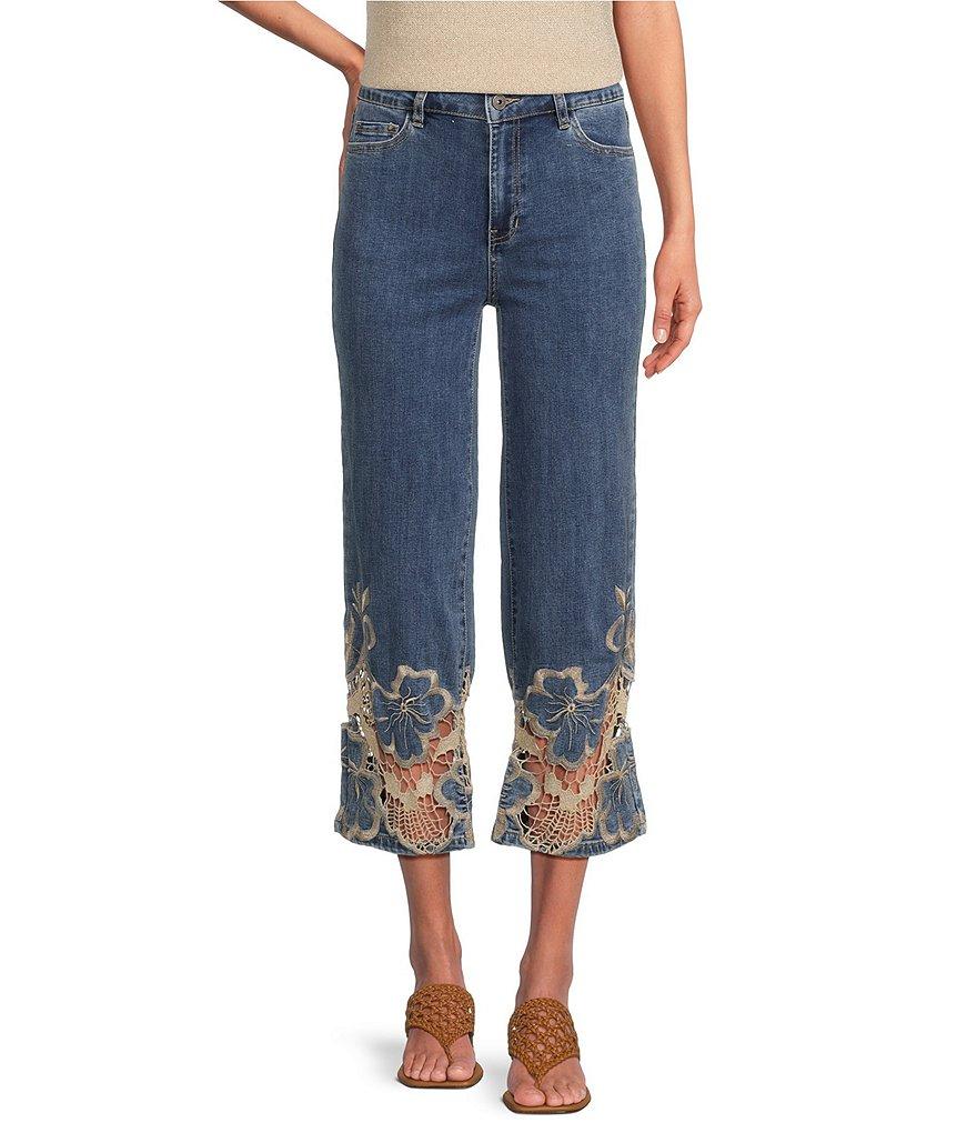 Charlie B. Lurex Knit Metallic V-Neck Sleeveless Cami Product Image