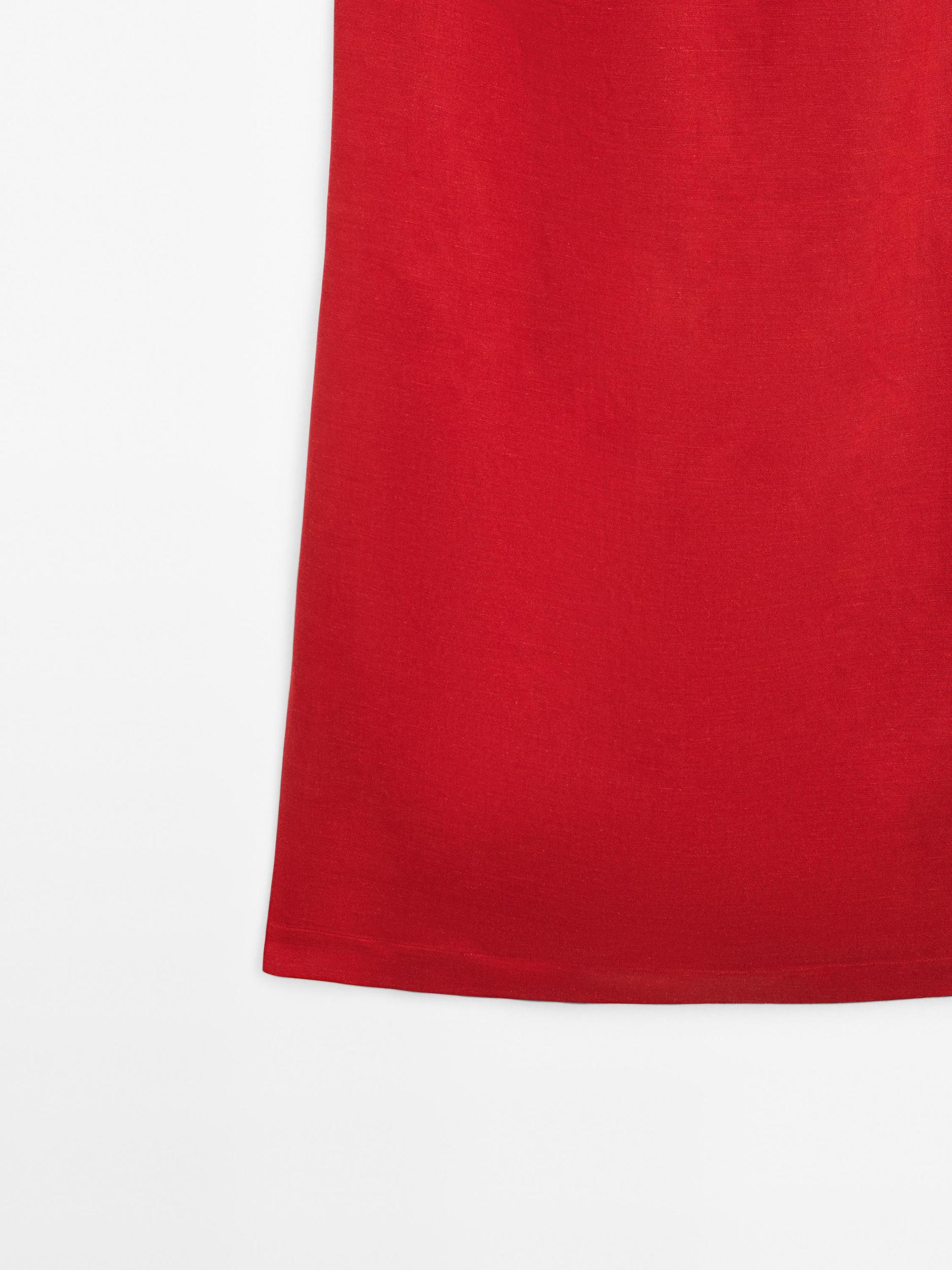 Short linen blend dress with low-cut back Product Image