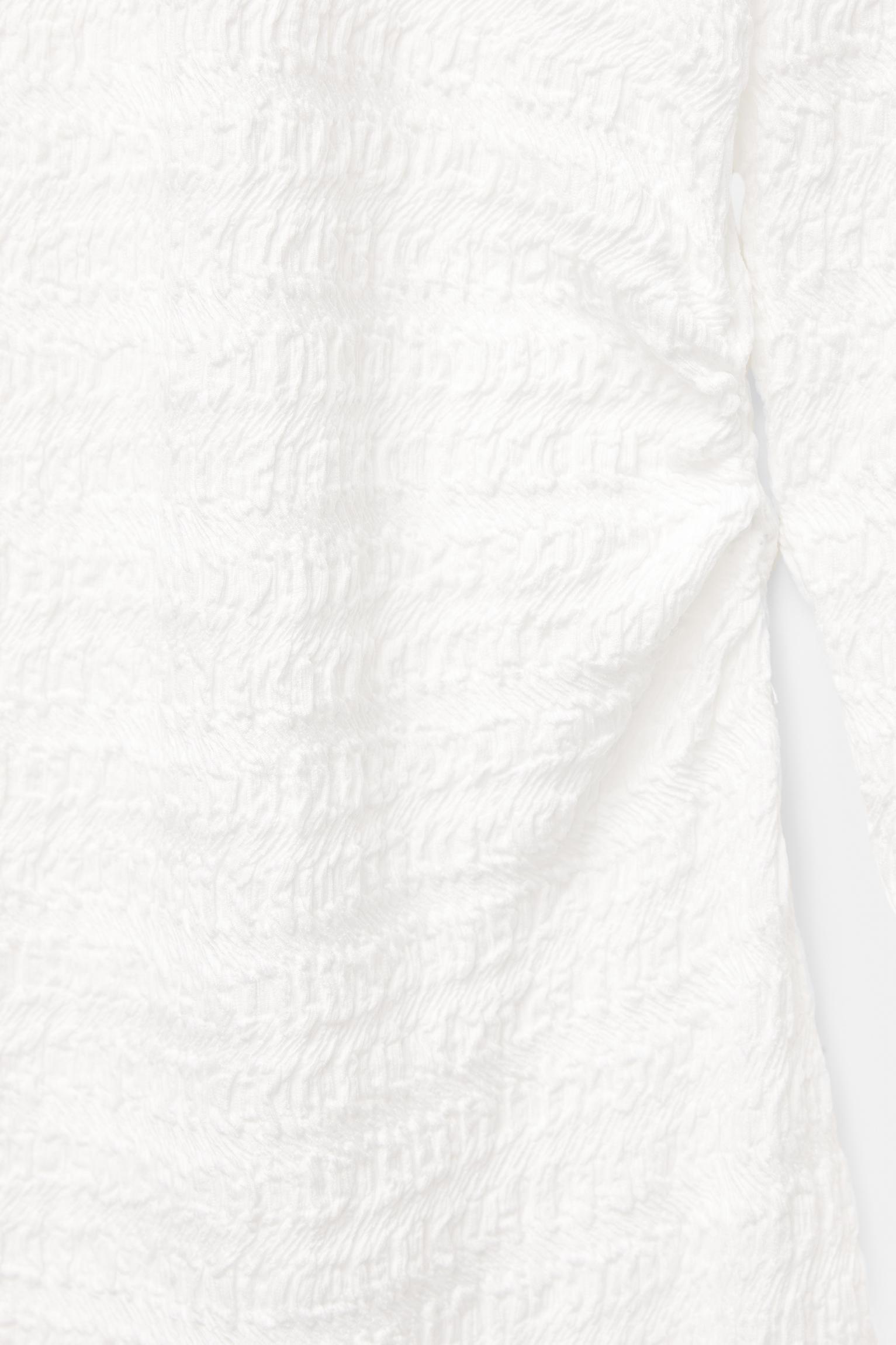 Long sleeve shift dress Product Image