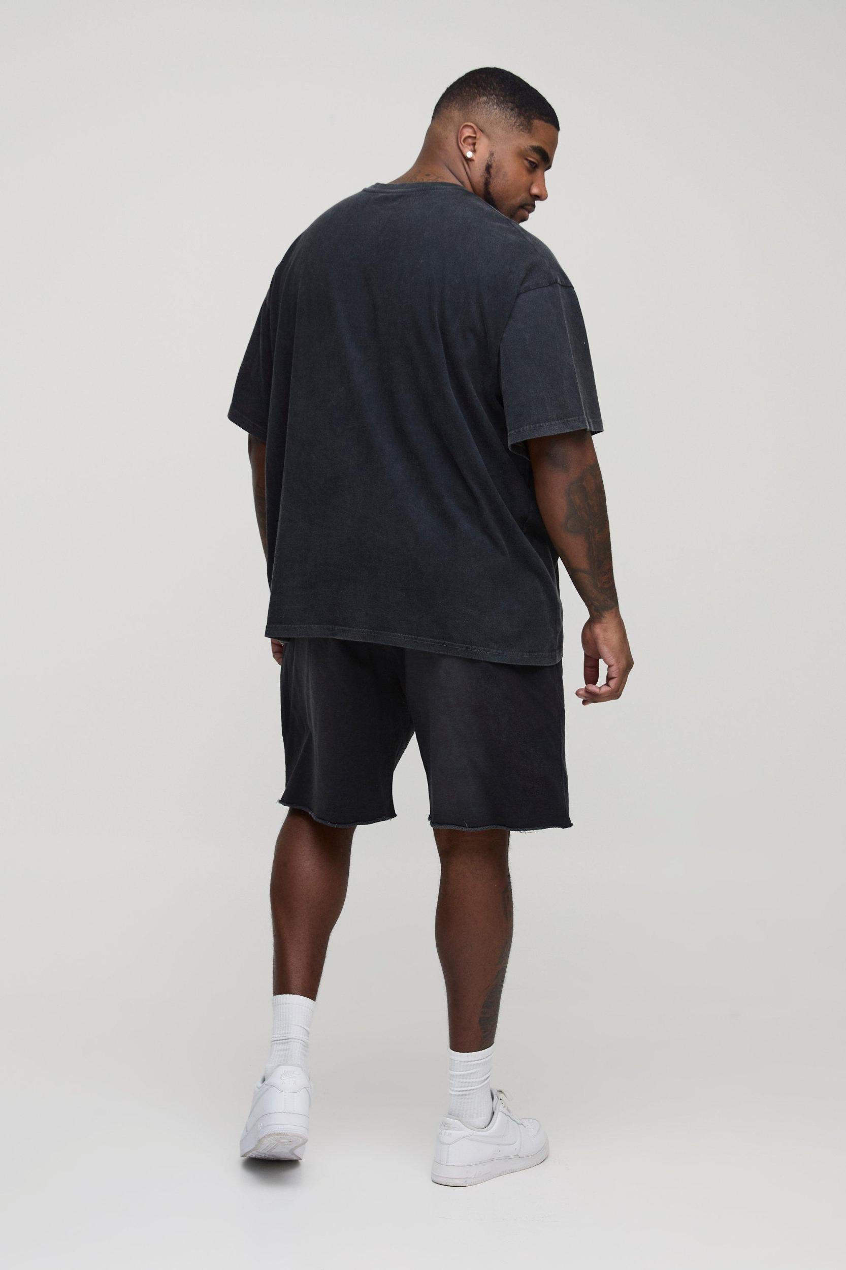 Plus Washed Raw Hem Extended Drawcord Relaxed Shorts | boohooMAN USA Product Image