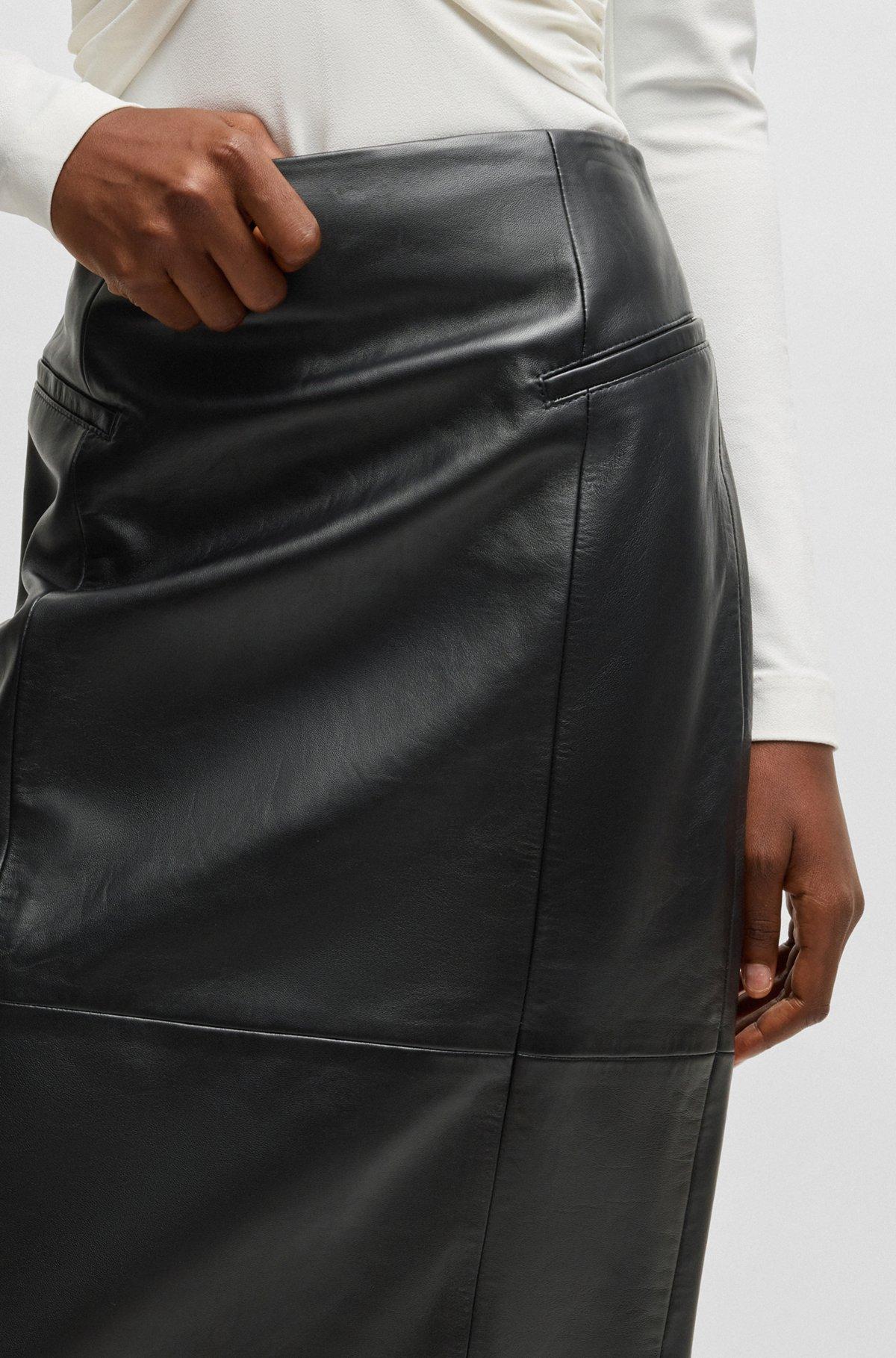 Pencil skirt in lustrous leather Product Image