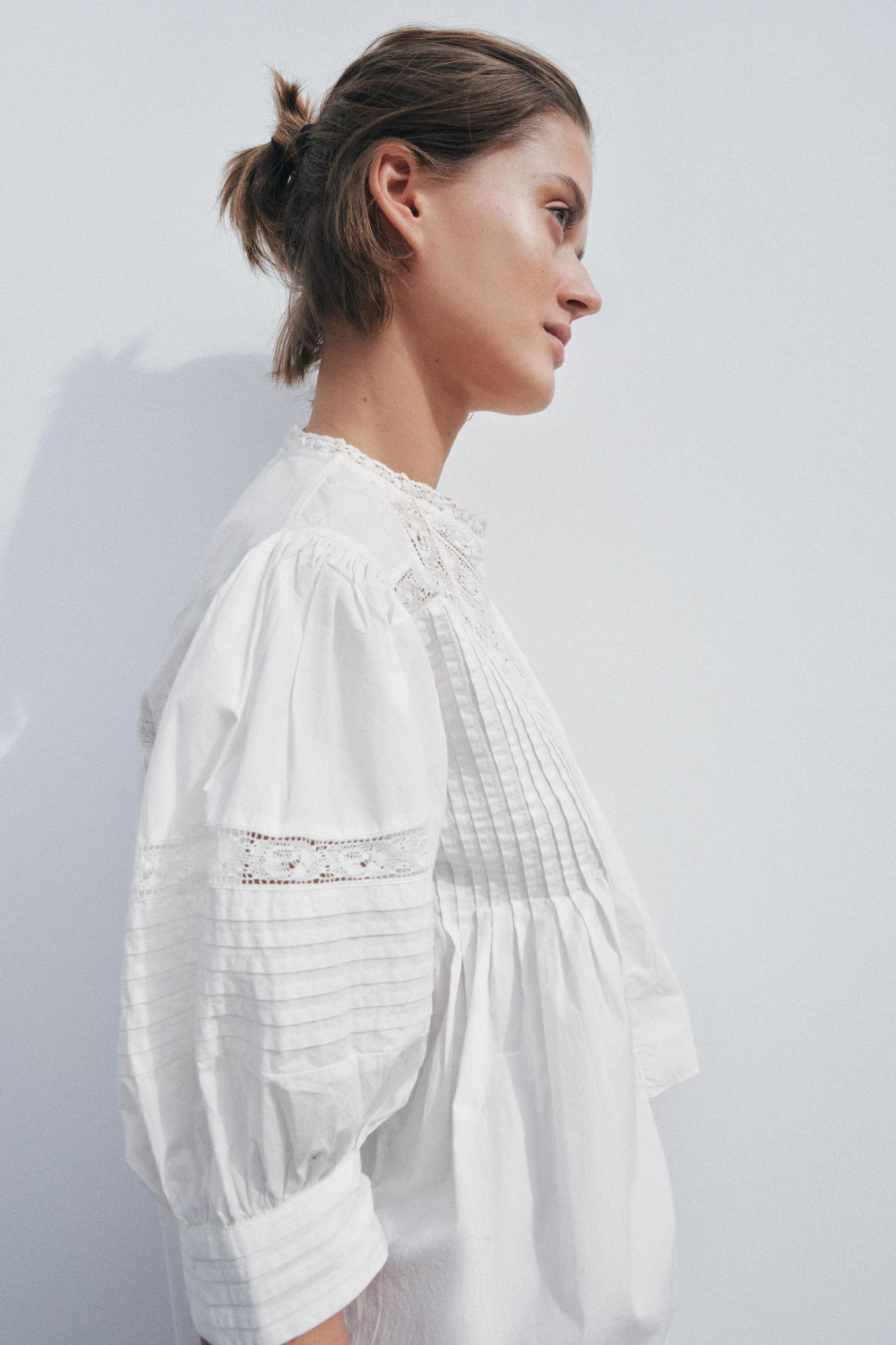 ZW COLLECTION LACE BLOUSE Product Image