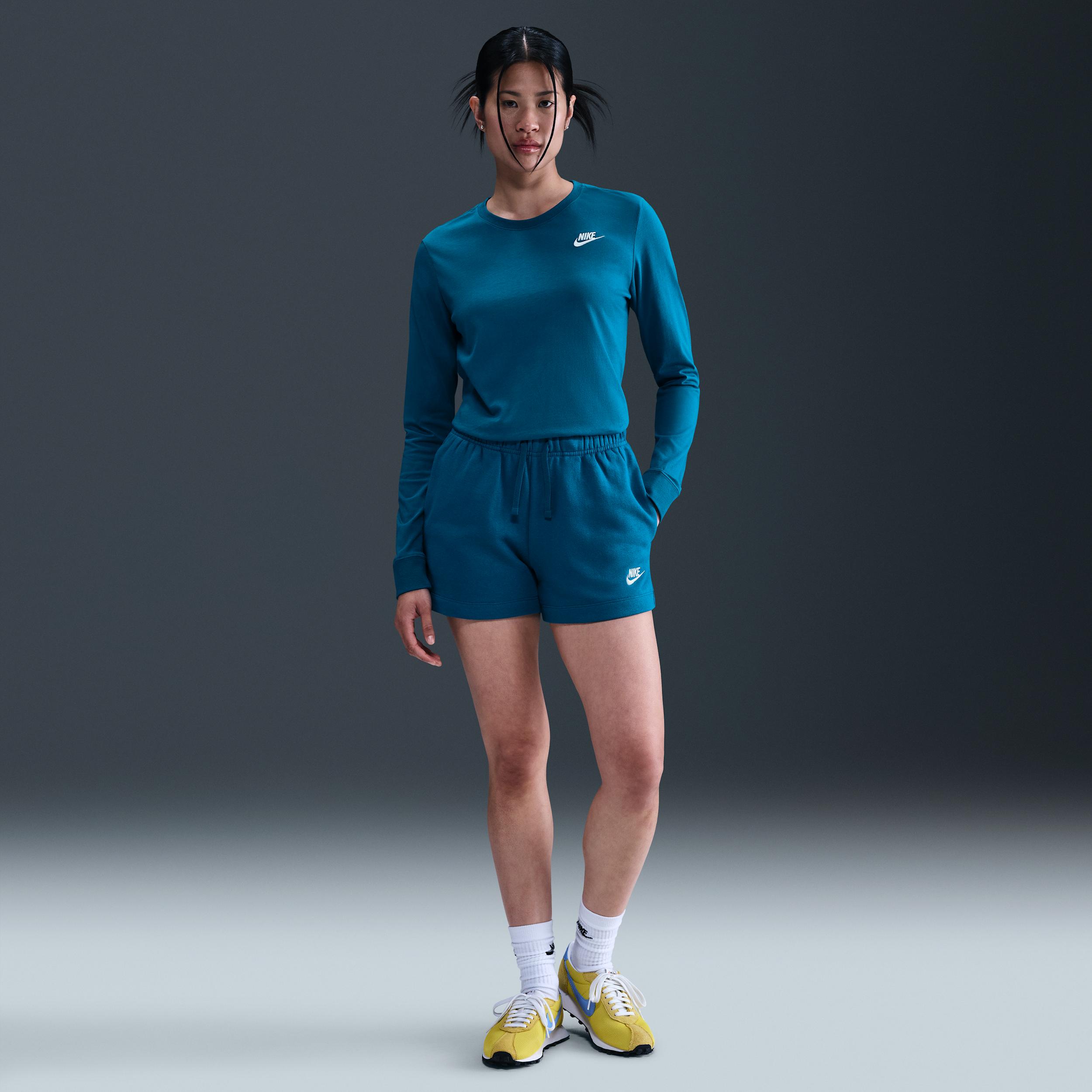 Womens Nike Sportswear Club Fleece Mid-Rise Shorts | DQ5802-301 Product Image