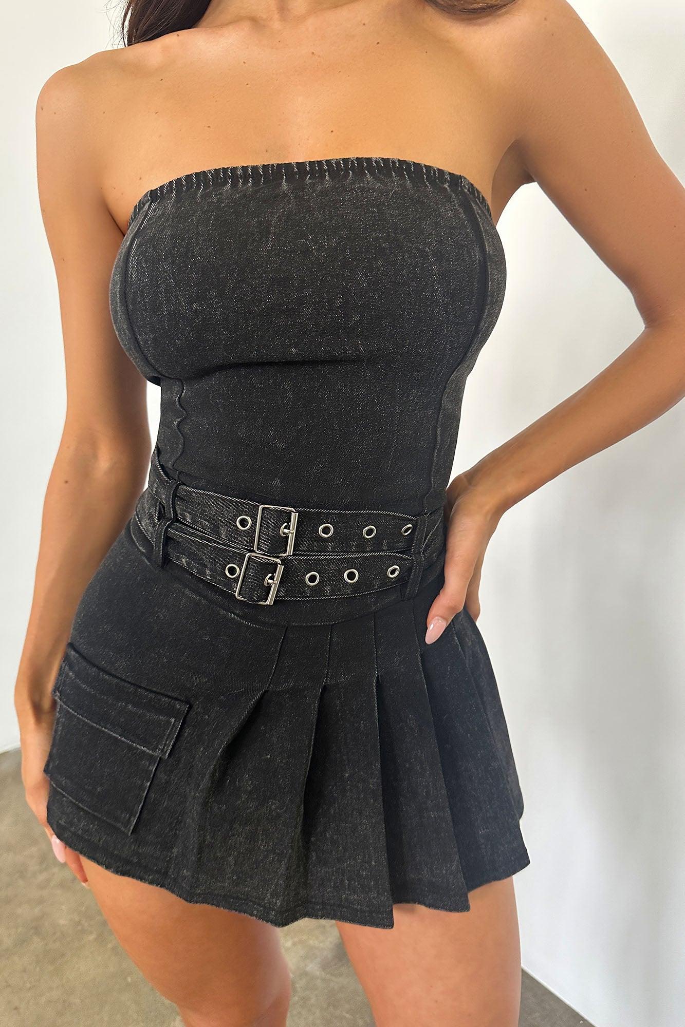 Worth It Romper - Black Product Image