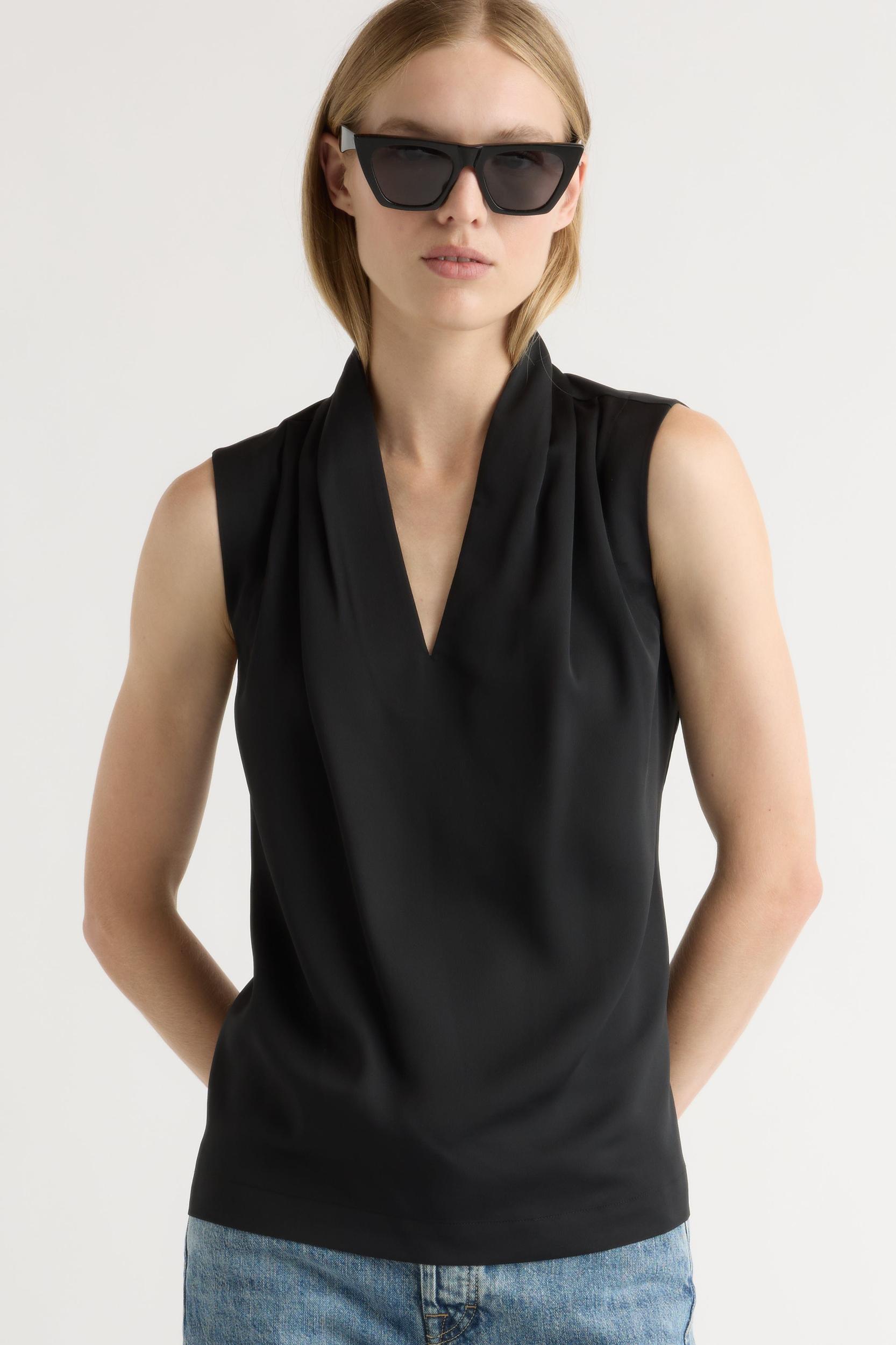 Jae V-Neck Sleeveless Blouse Product Image