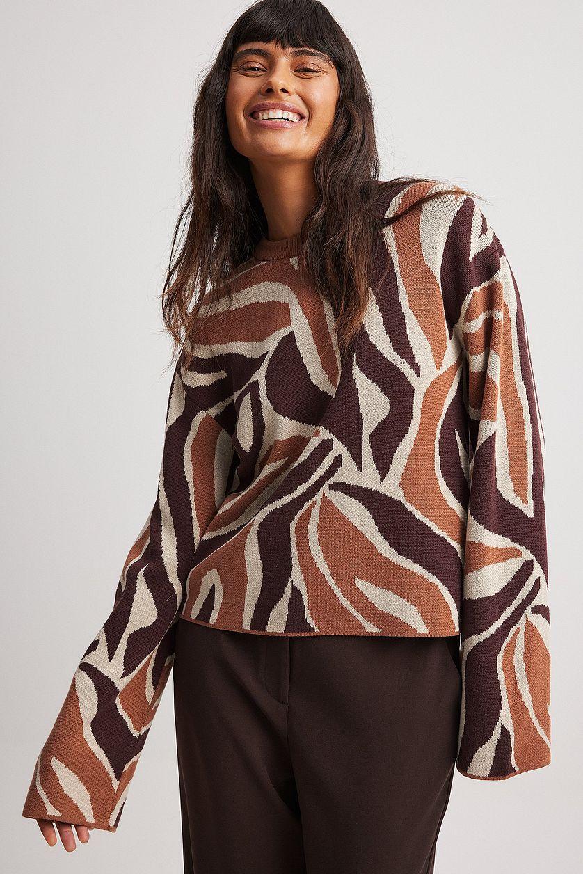 Round Neck Knitted Jacquard Sweater Product Image