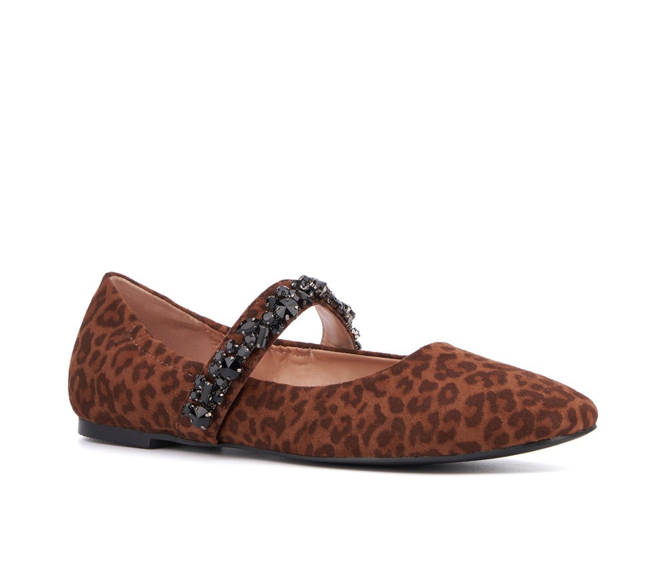 Women's New York and Company Paxley Flats Product Image