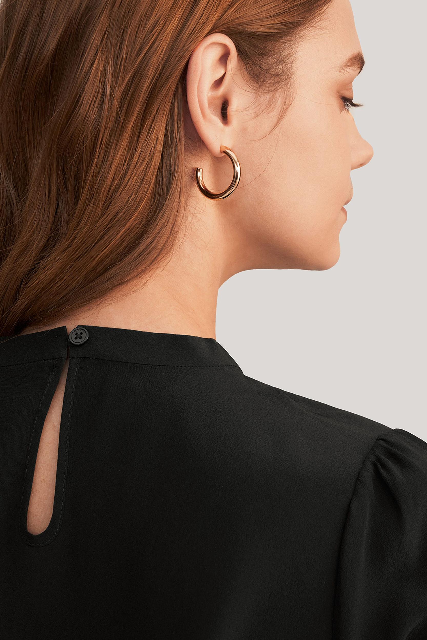 Elegant Casual Silk Tee With Rib Cuff Product Image