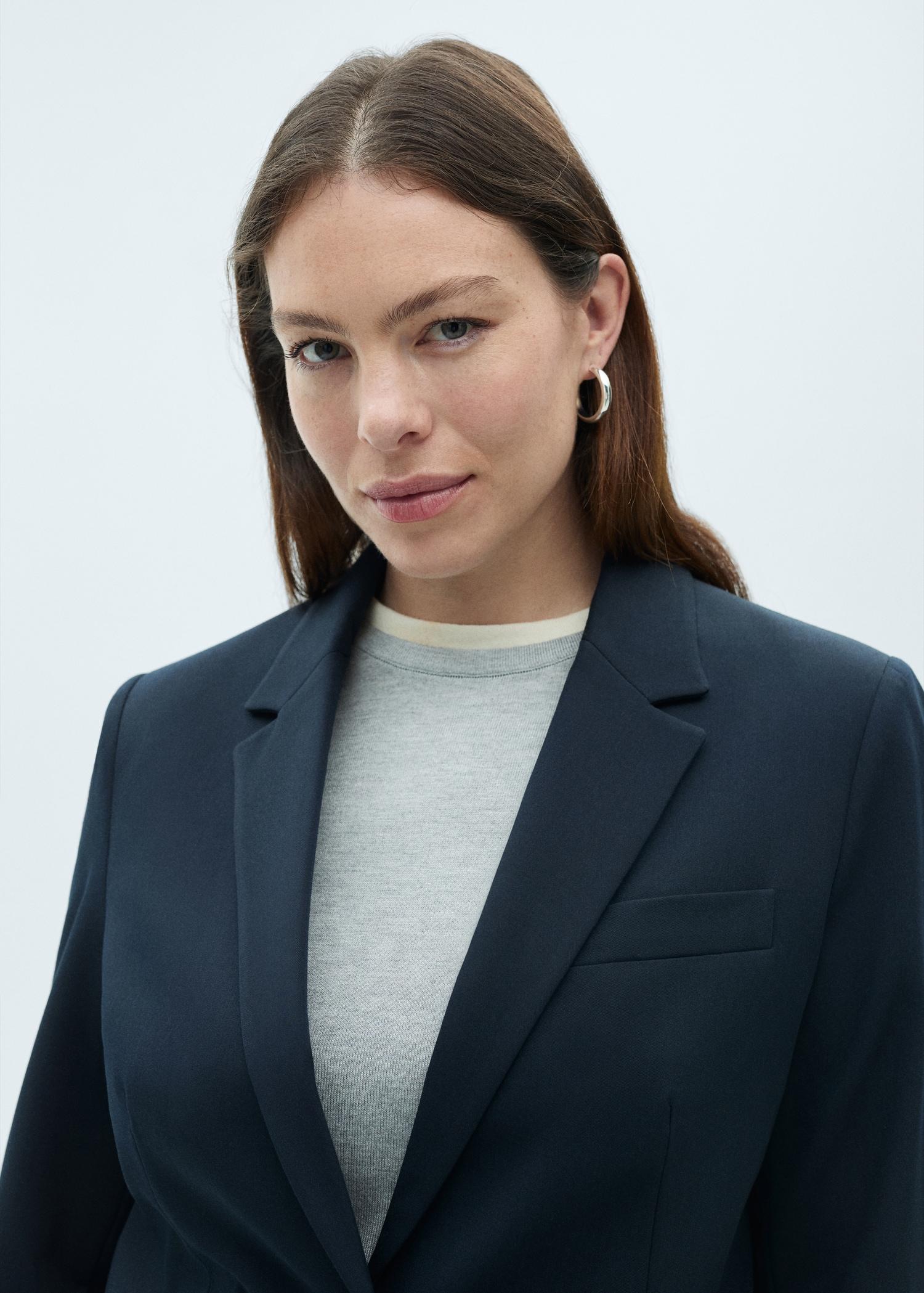 Fitted suit jacket - Women | MANGO USA Product Image