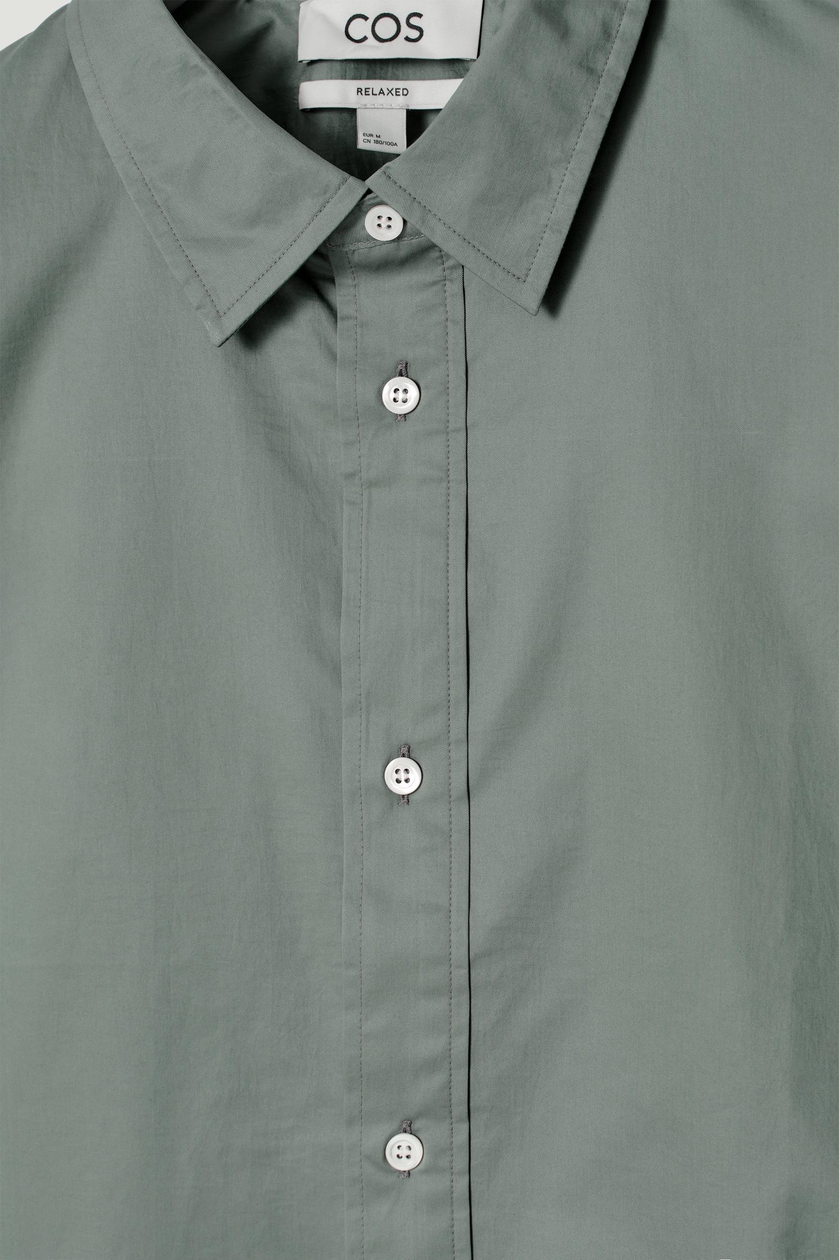 BOXY SHORT-SLEEVED COTTON SHIRT Product Image