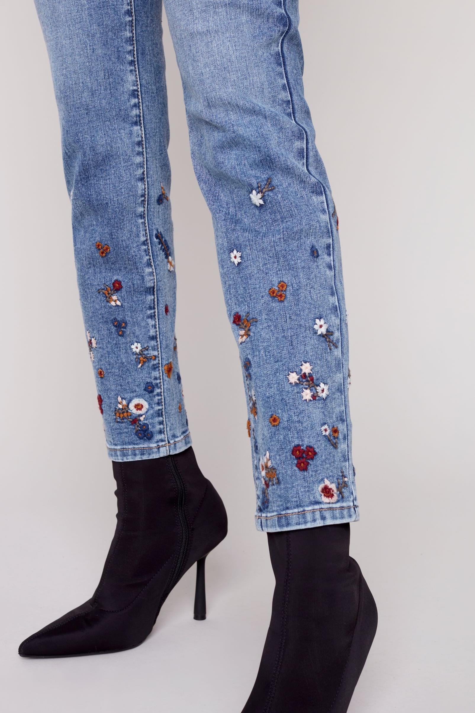 Embroidered bottom slim pant Product Image