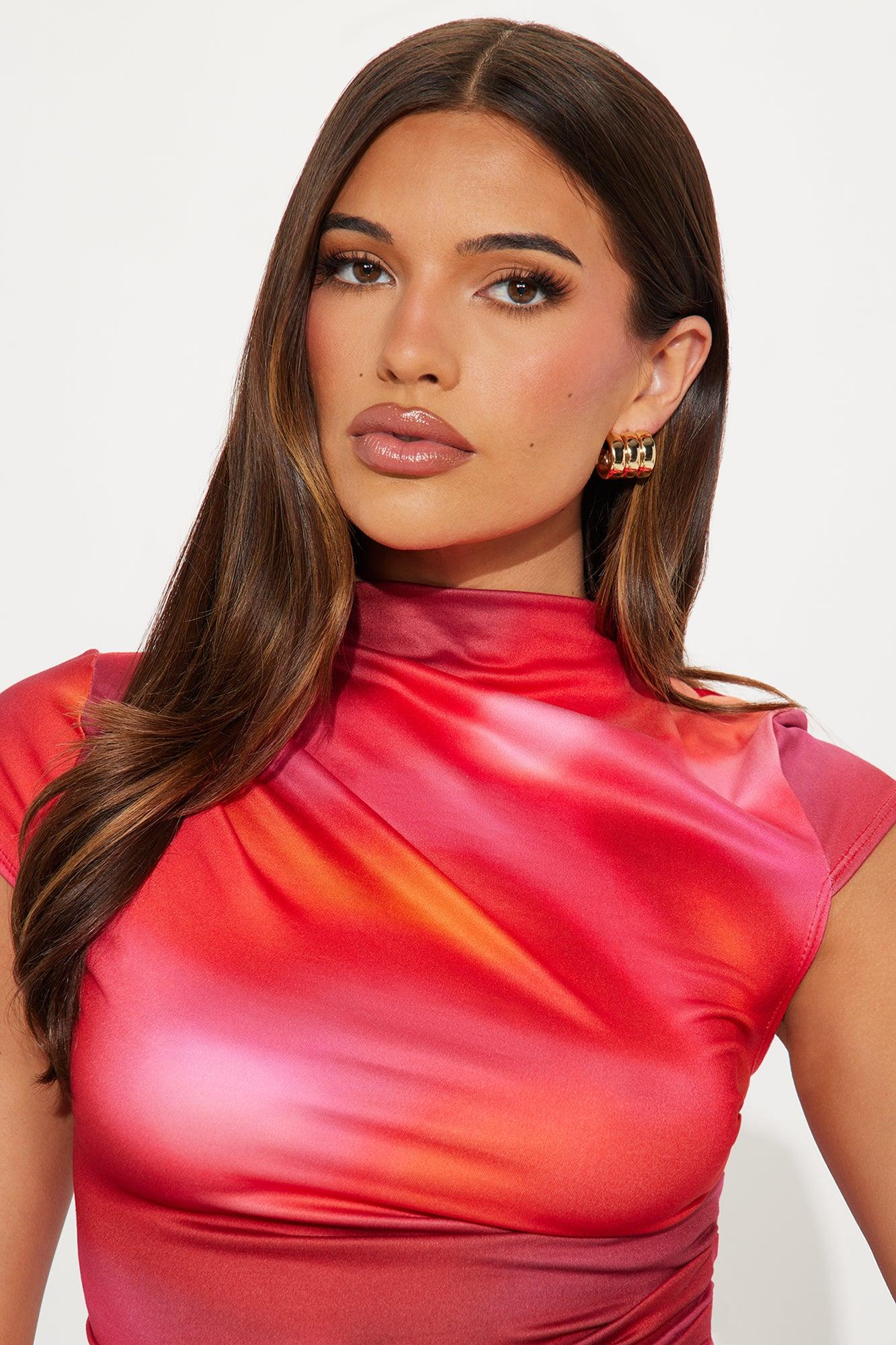 Modern Minimalist Mini Hoop Earrings - Gold Product Image