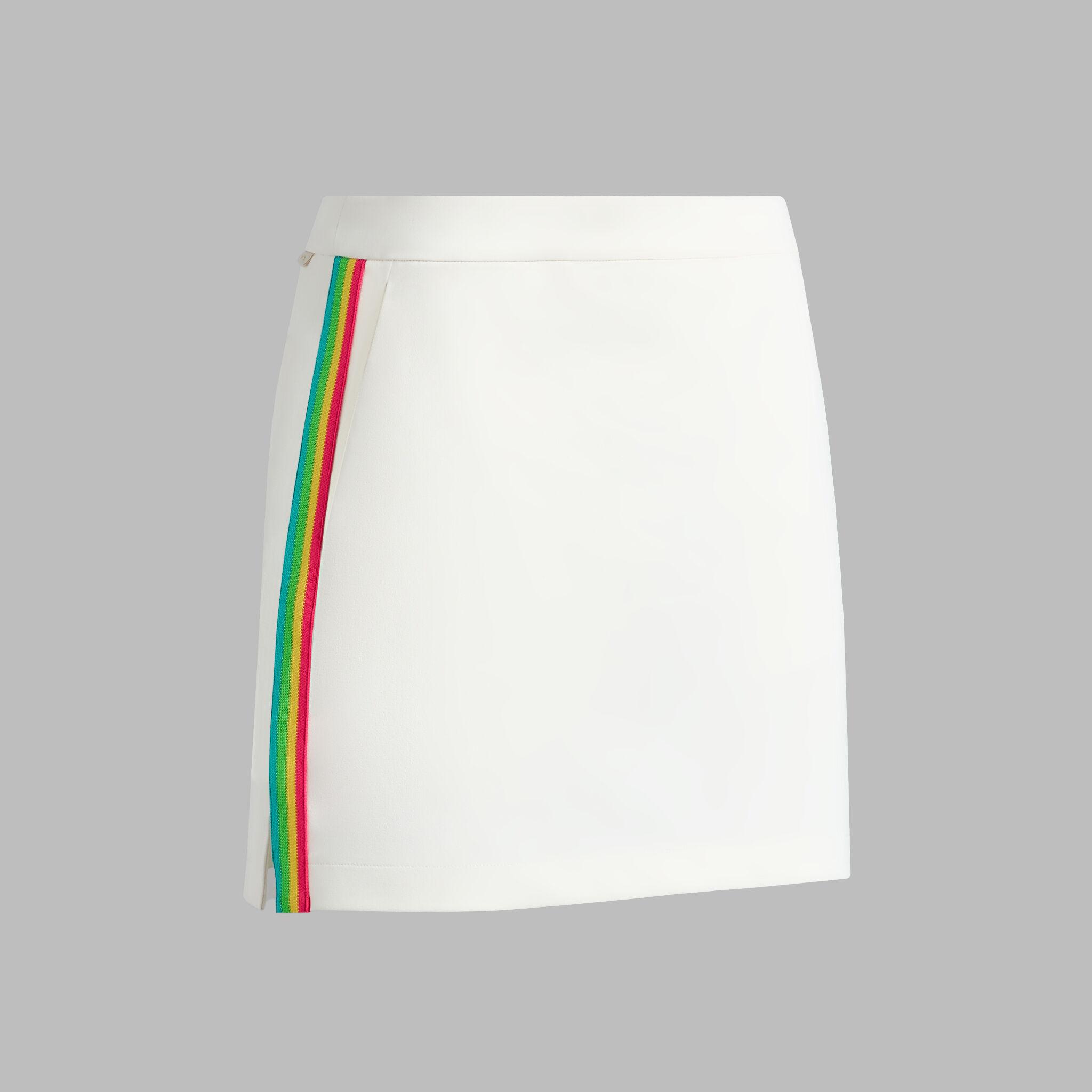 STRETCH PERFORMANCE TWILL SKORT Product Image