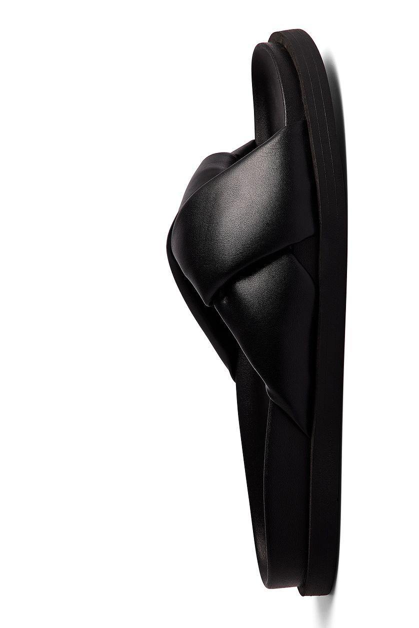 Twisted Puffy Slippers Product Image