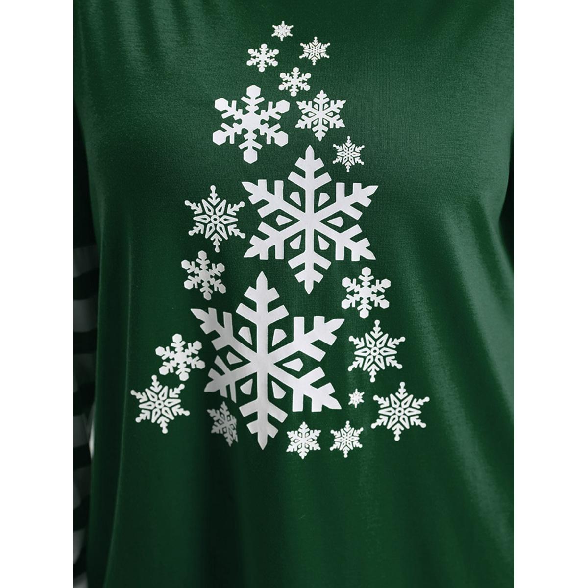 Plus Size Snowflake Striped Patchwork T-shirt Green Women Casual Contrast Christmas Round Neck Festival-Christmas T-shirts BloomChic 14-16/1X Product Image