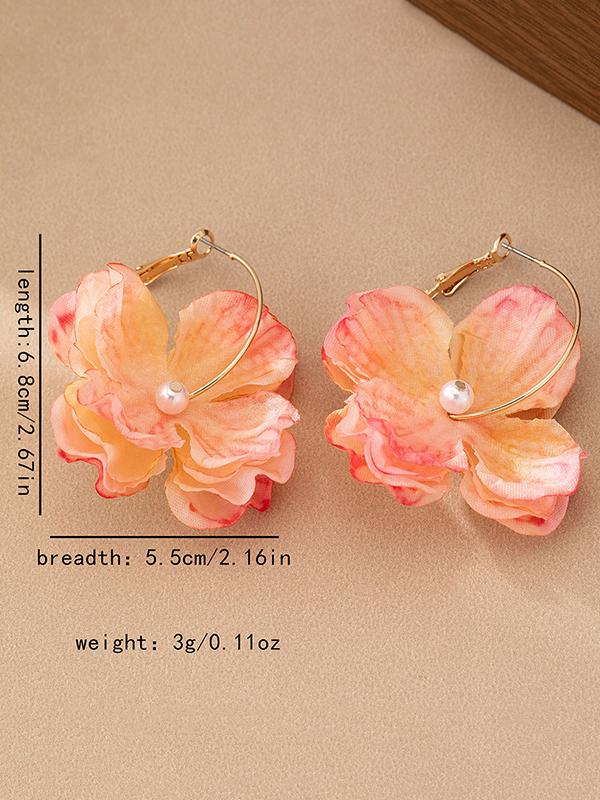 Flower Shape Drop Earrings Product Image