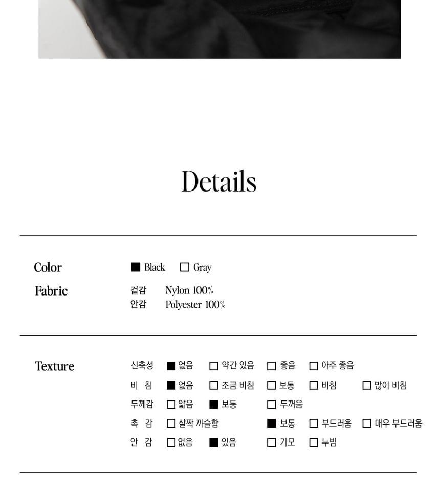 Chain Drawcord Backpack (Black) Product Image