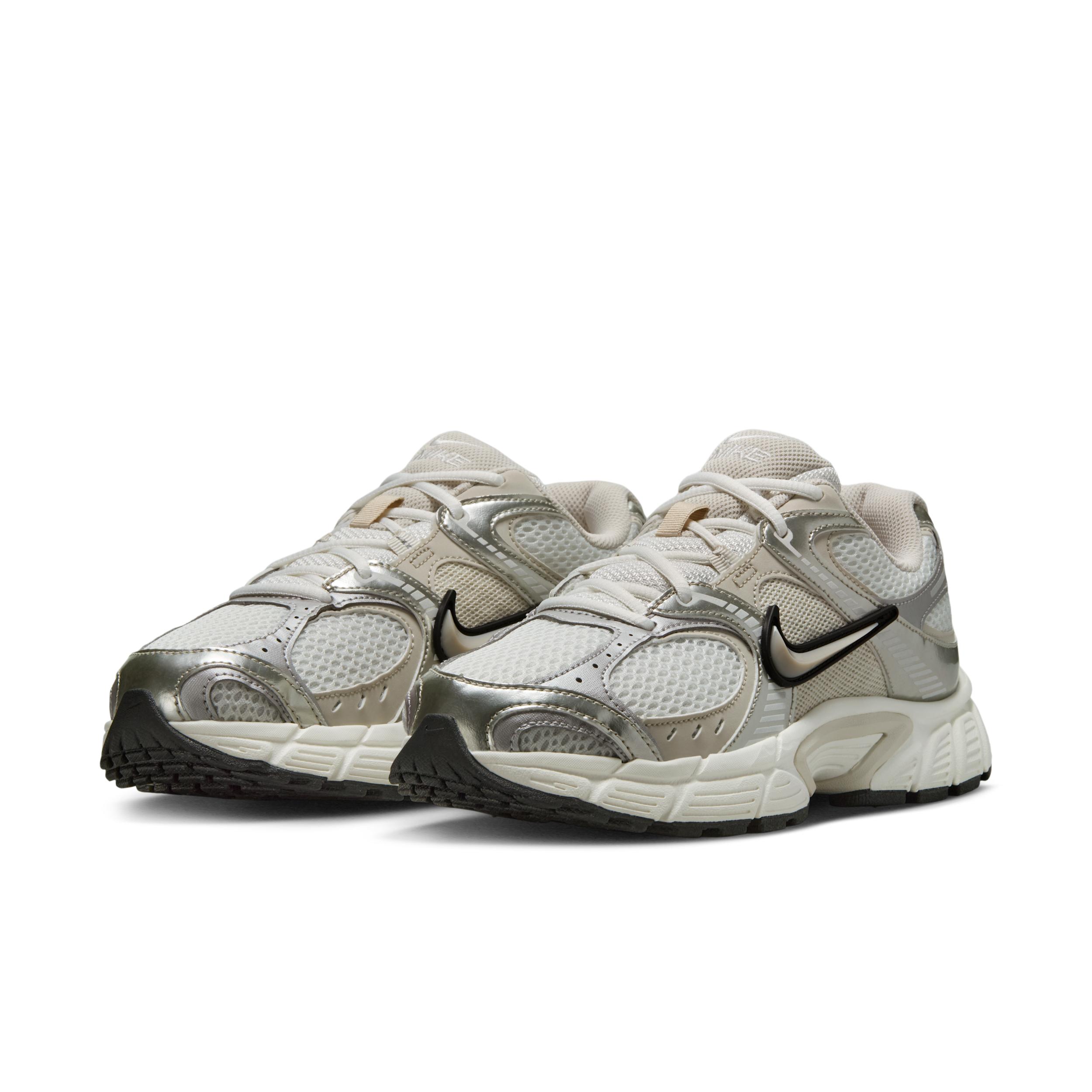 Nike Womens V5 RNR Shoes with Reflective Accents | HQ7901-107 Product Image