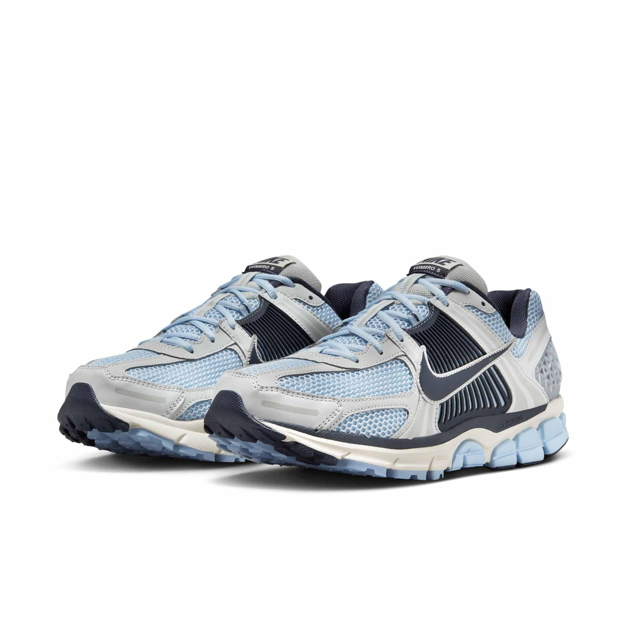 Nike Mens Zoom Vomero 5 Shoes | IB4004-701 Product Image