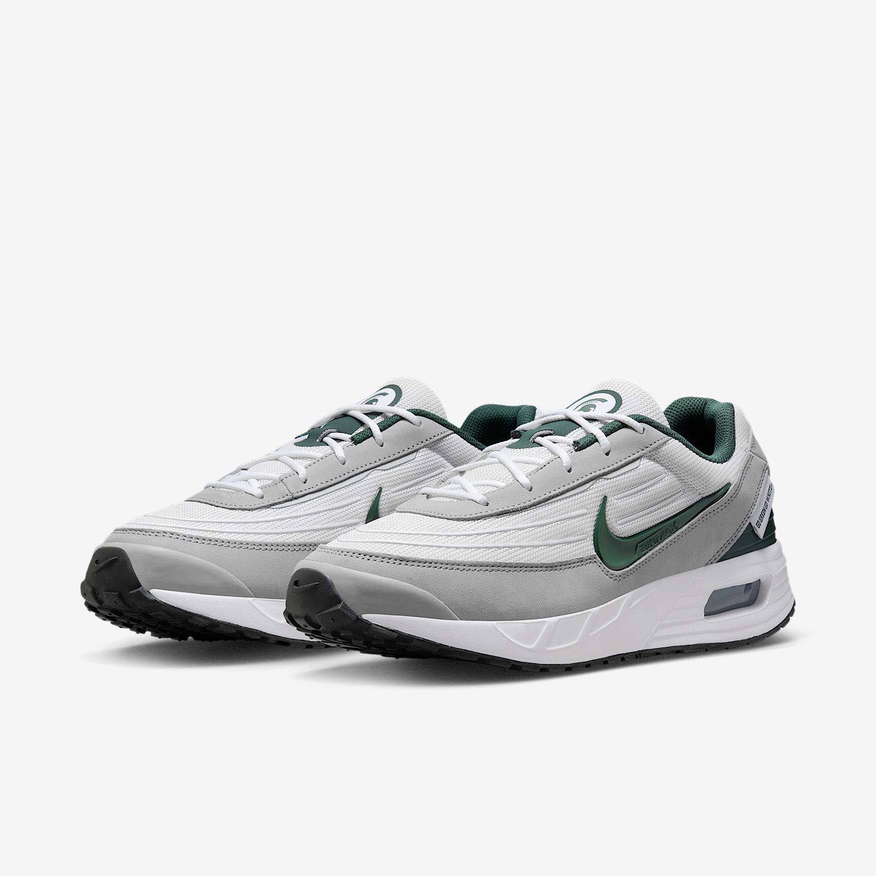 Nike College Air Max Verse (Michigan State) Men's Shoes Product Image