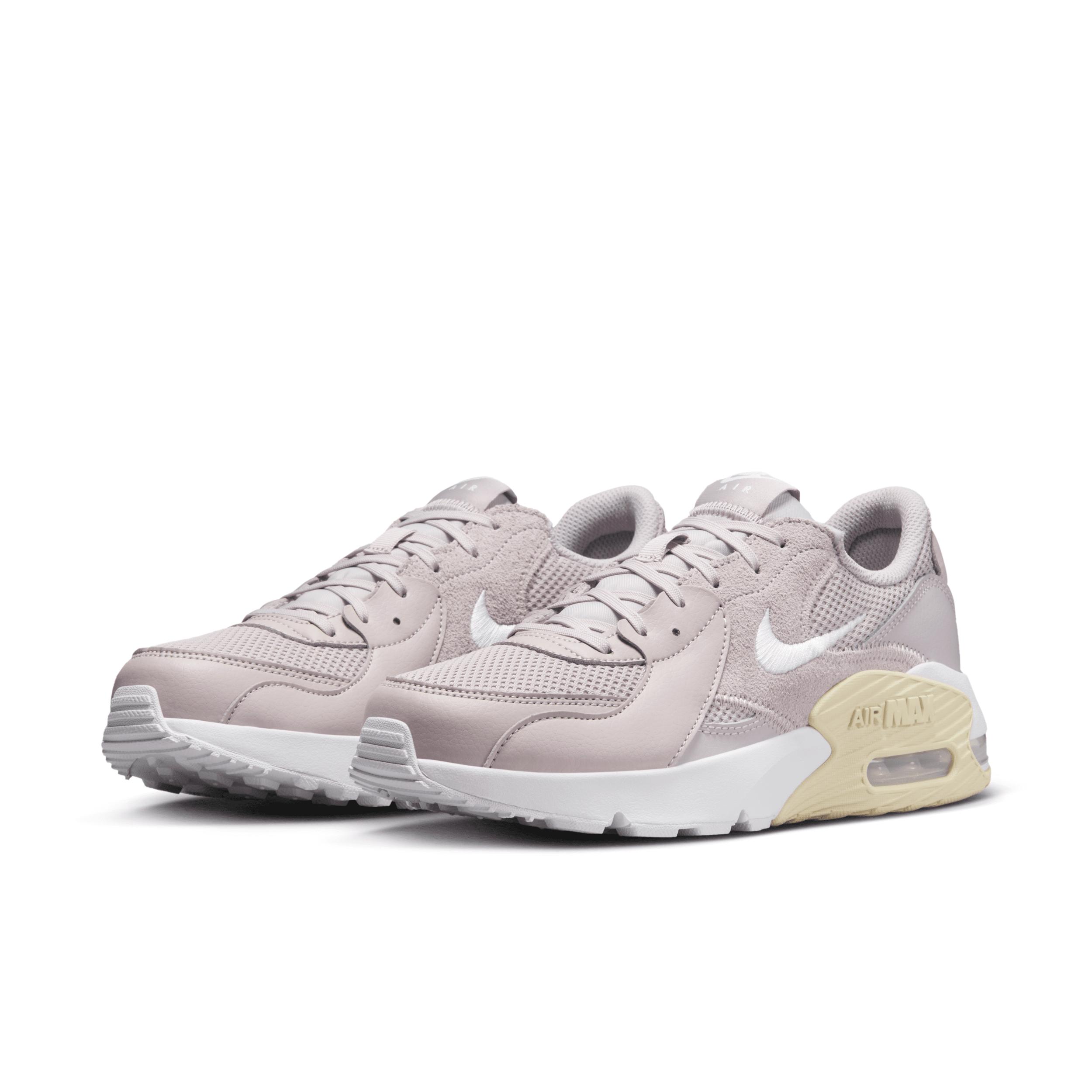 Nike Womens Air Max Excee Shoes | CD5432-010 Product Image