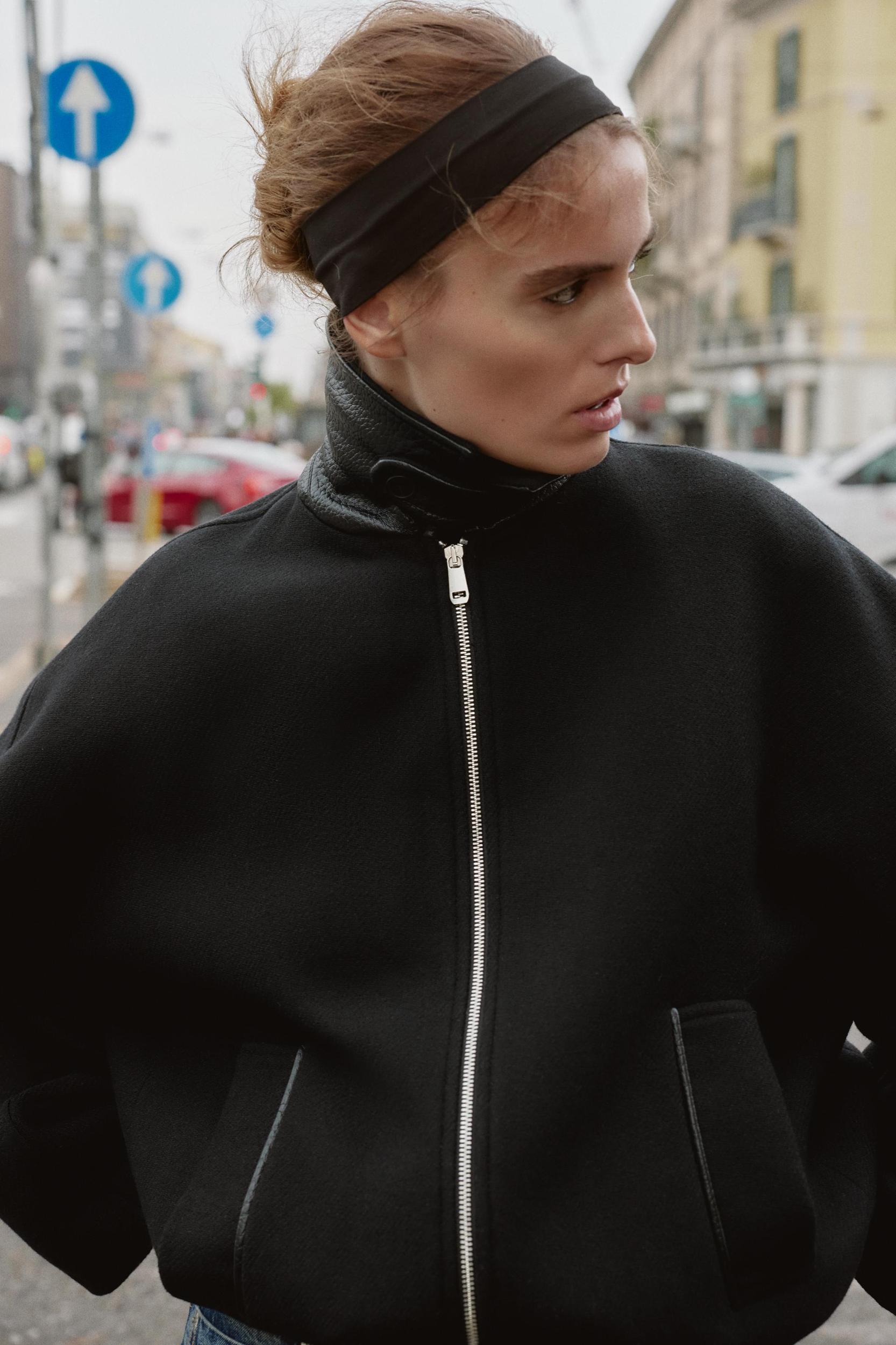 CONTRAST COLLAR WOOL BALLOON BOMBER JACKET Product Image