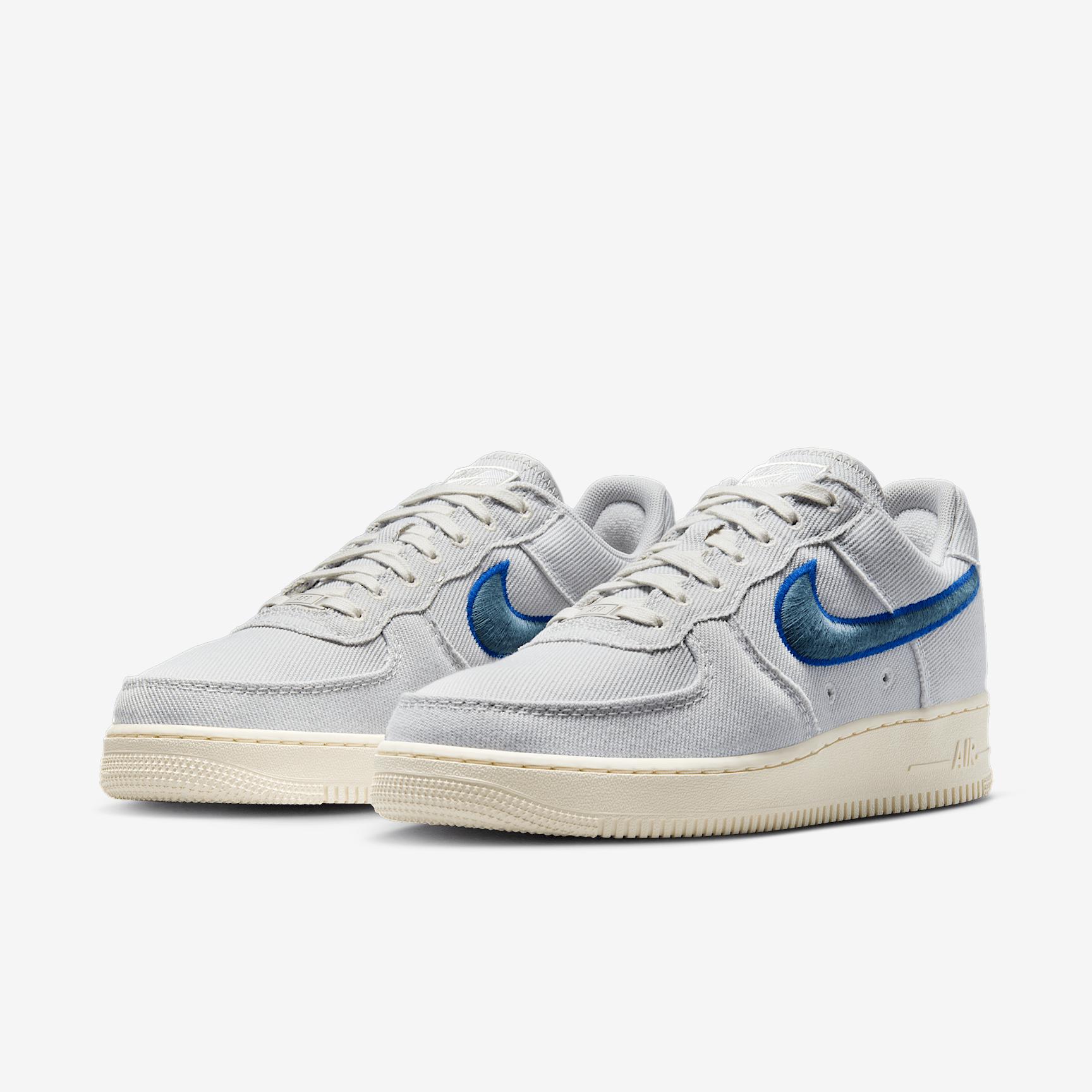 Nike Mens Air Force 1 Low Canvas Shoes | HV1204-001 Product Image