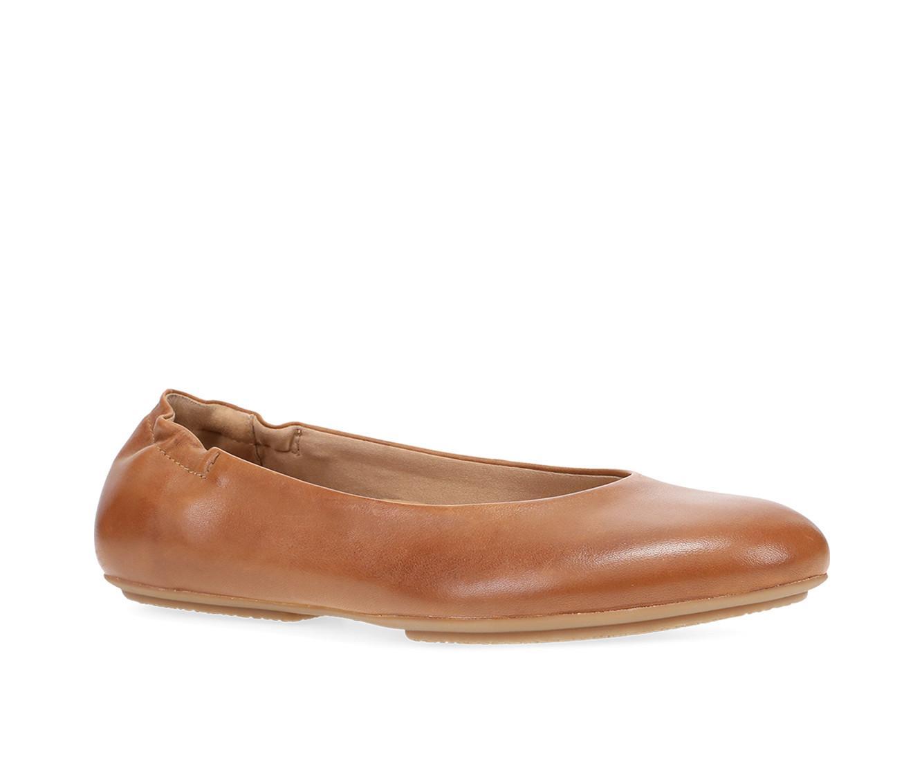 Women's Dansko Mollie Flats Product Image