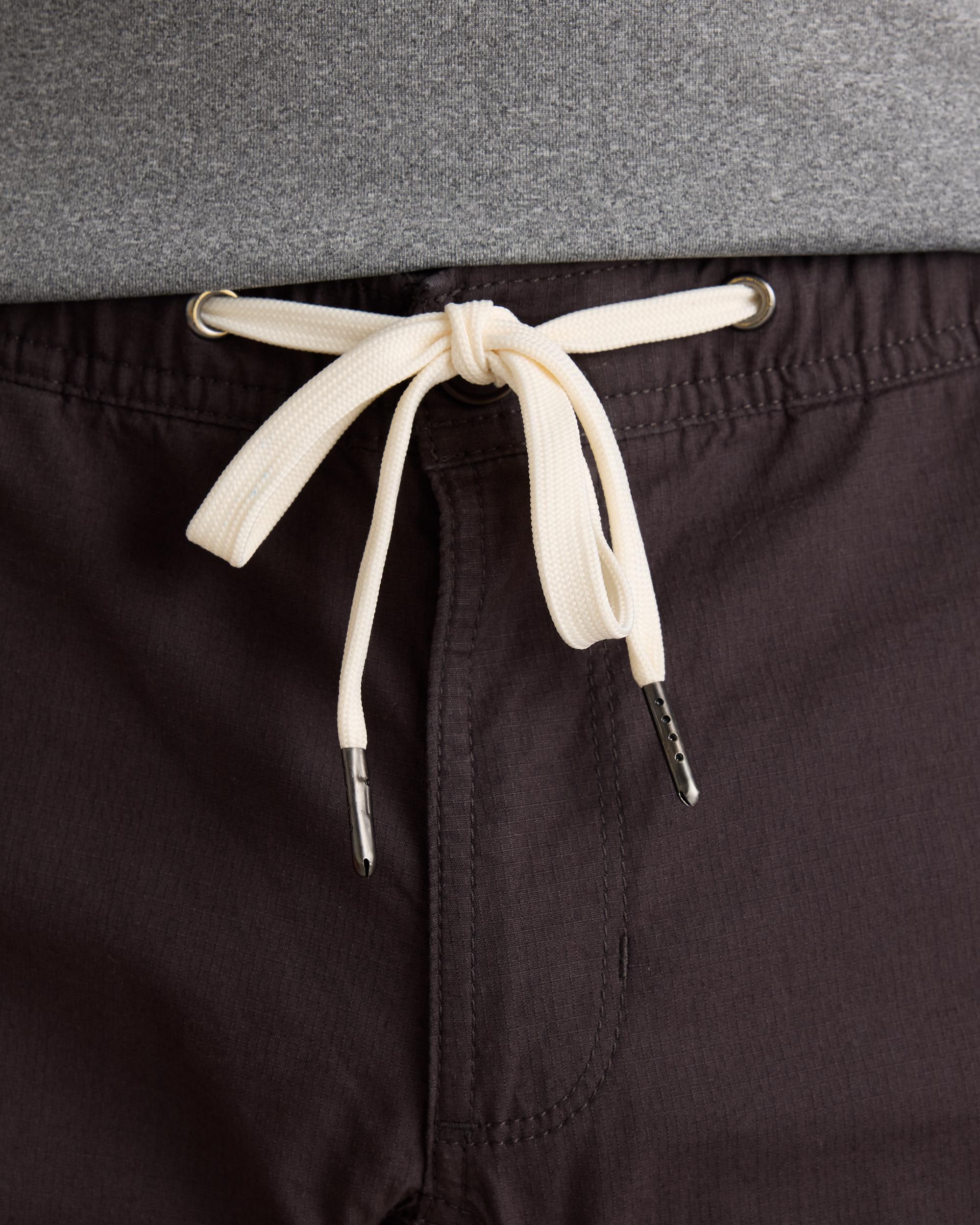 Quince | Men's Organic Stretch Ripstop Shorts 10" Cotton Product Image