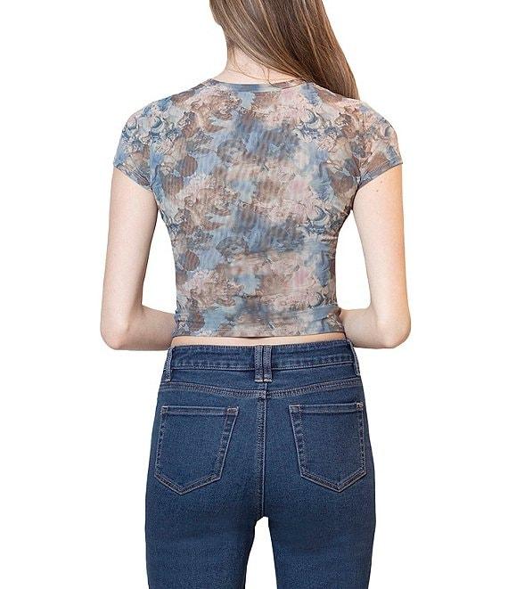 Levi's® Mid Rise Cargo Pocket Mini Denim Skirt Product Image