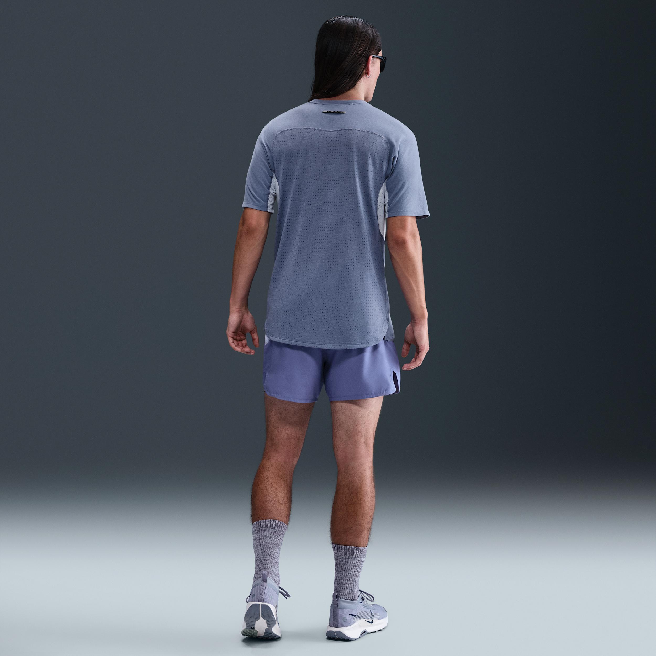 Nike Mens Solar Chase Dri-FIT ADV Short-Sleeve Running Top | HJ3580-499 Product Image