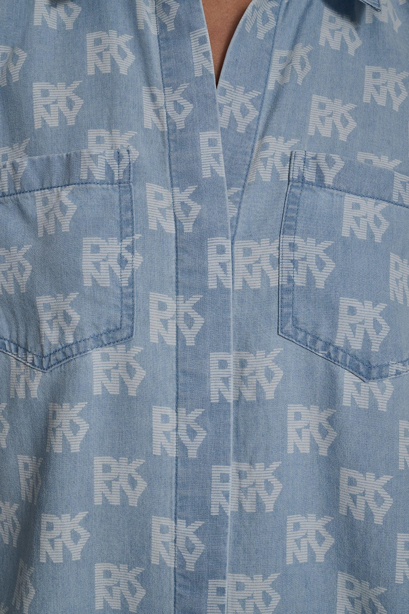 SPLIT BACK BUTTON FRONT WITH ROLL TAB Product Image