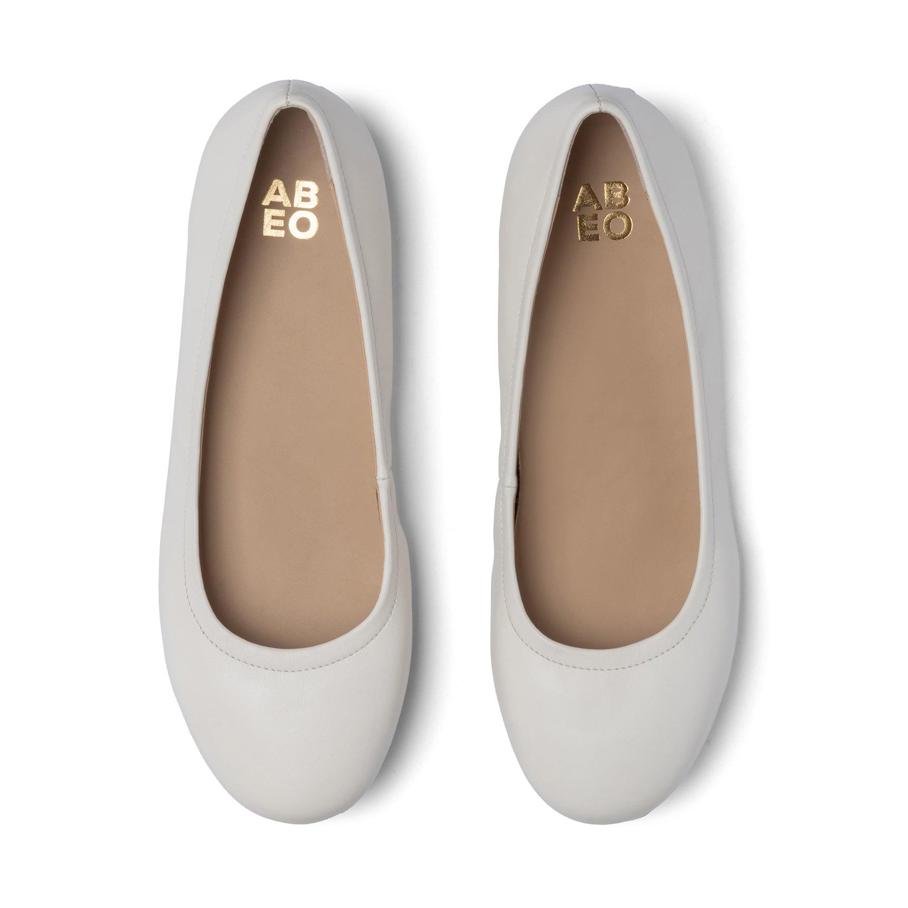 Promenade Flat Metatarsal Female Product Image