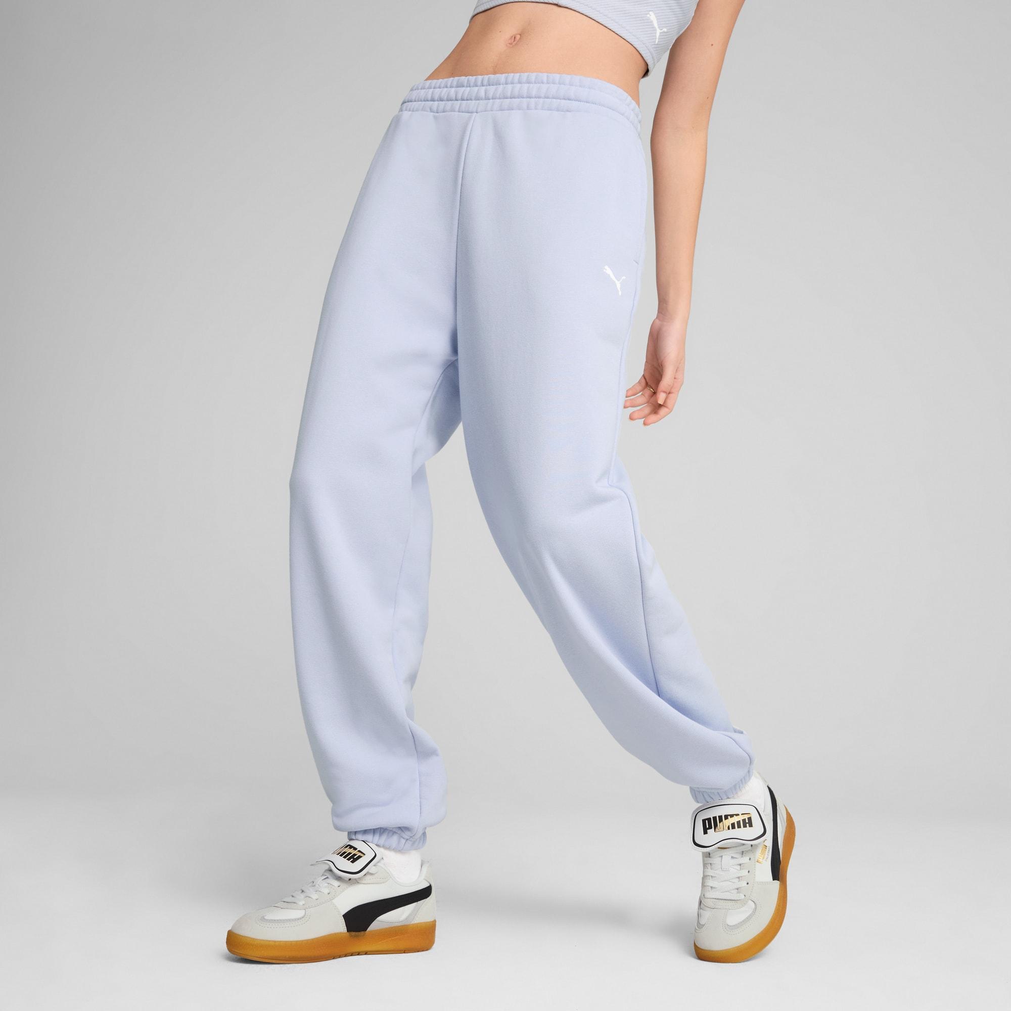 Wardrobe Essentials Women's Relaxed Sweatpants Product Image