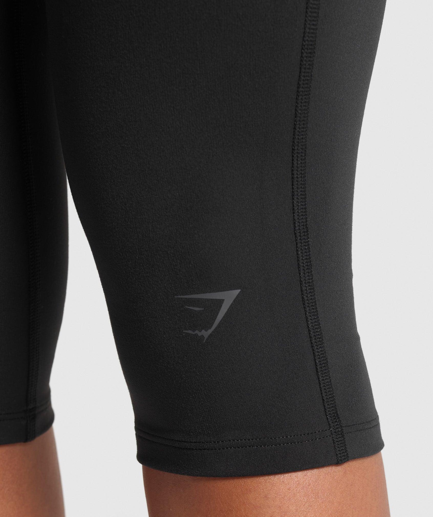 Ruched Capri Leggings Product Image