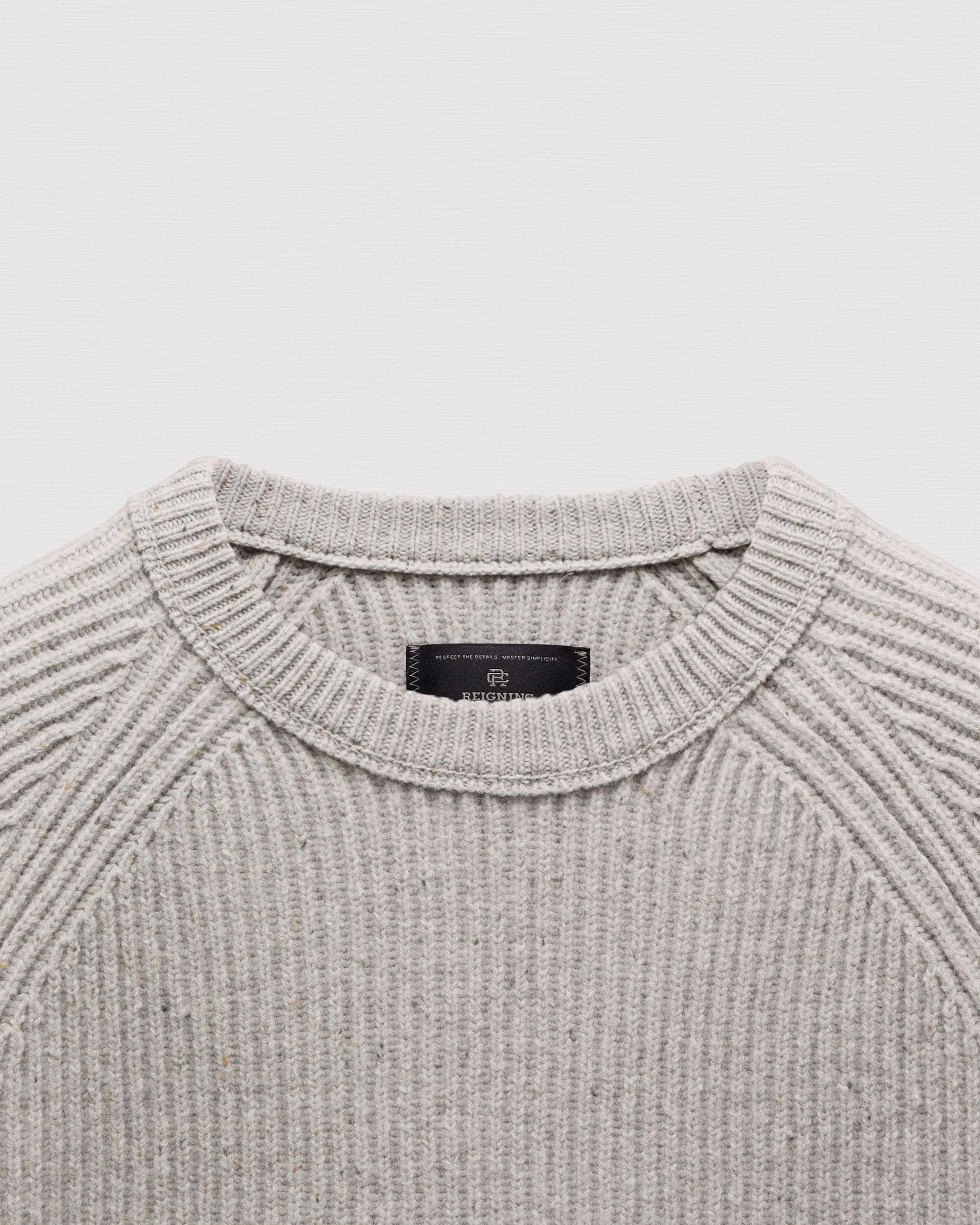 0851. Tech Essential™ Relaxed Long Sleeve - Faded Crimson Product Image