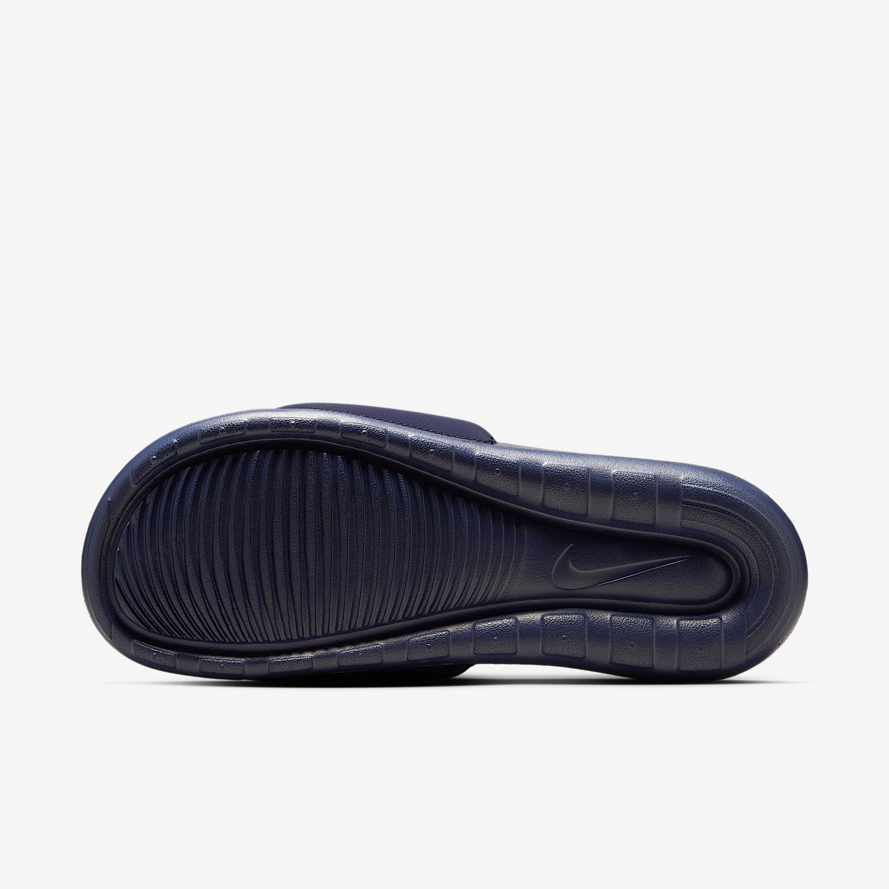 Nike Mens Victori One SE Slides | HQ2124-400 Product Image
